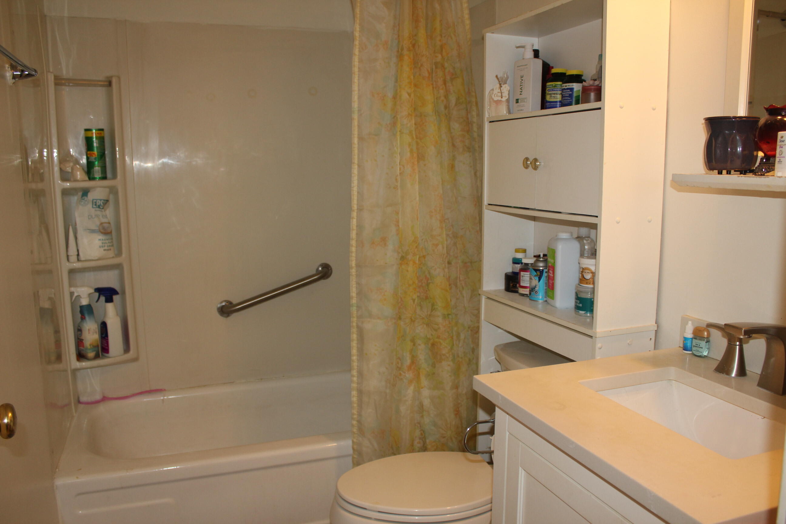 333 E 4th Street A3 Property Photo 13