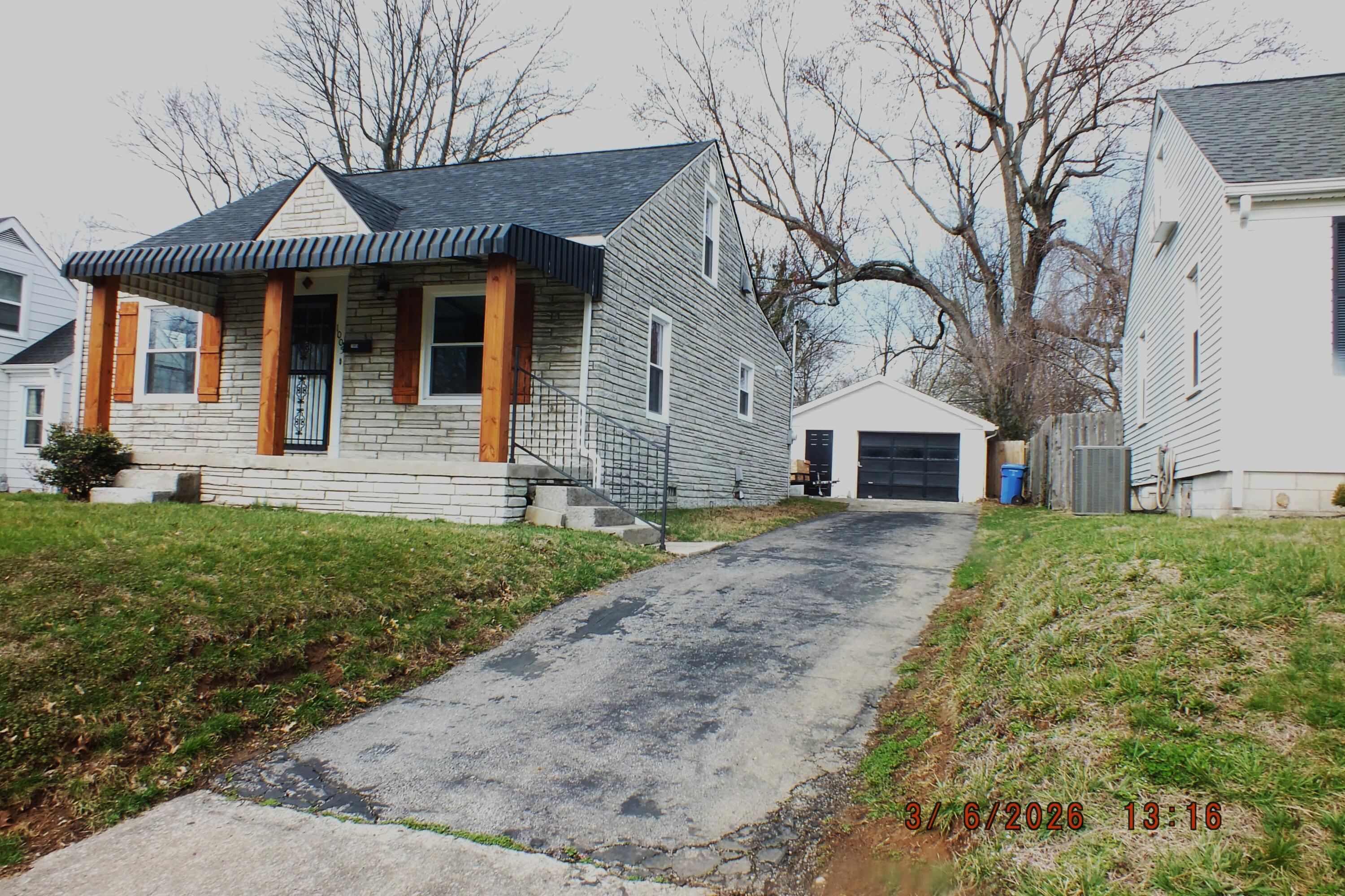 1005 Darley Drive Property Photo 2