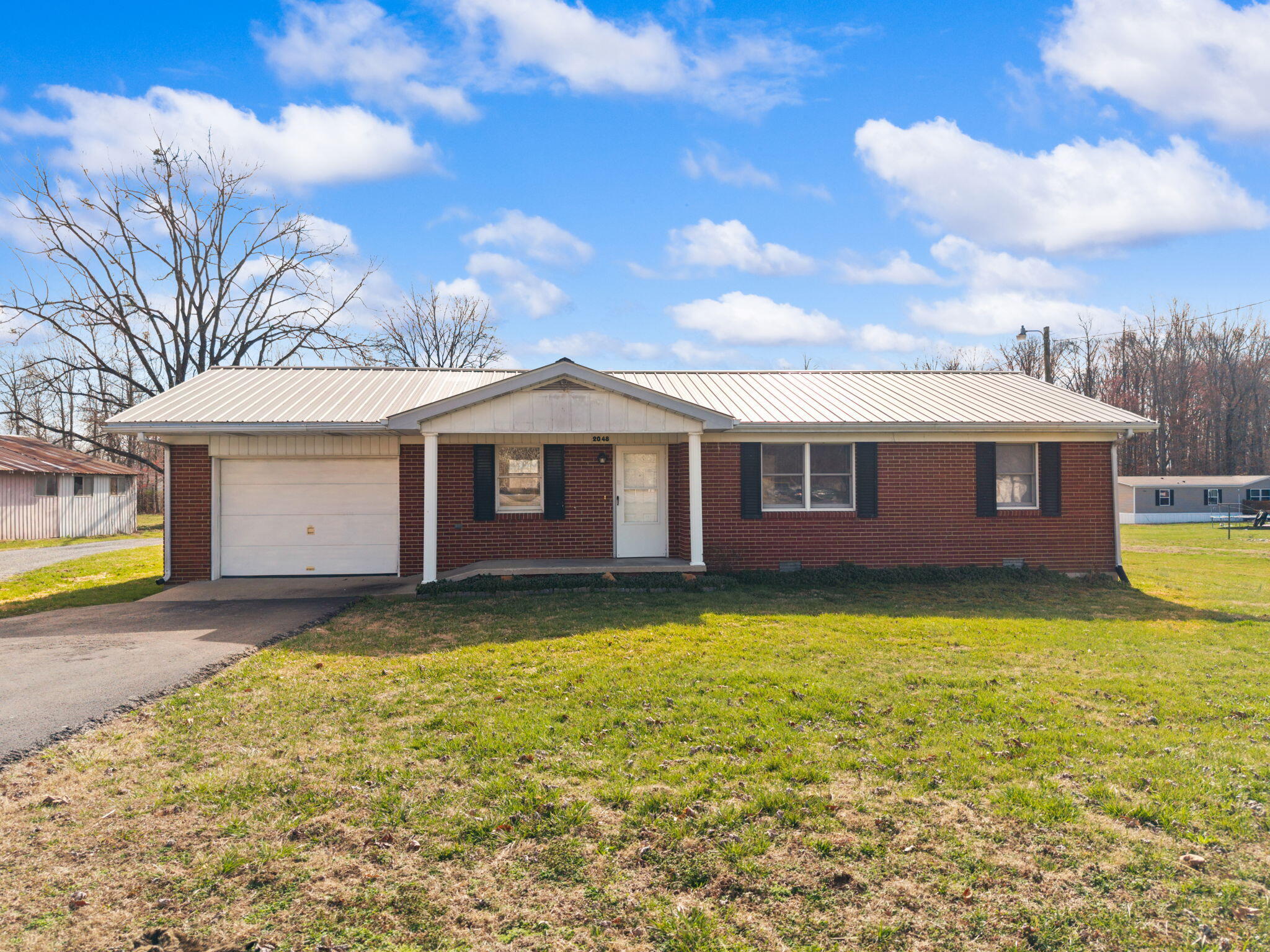 2048 Us-127 Property Photo 1