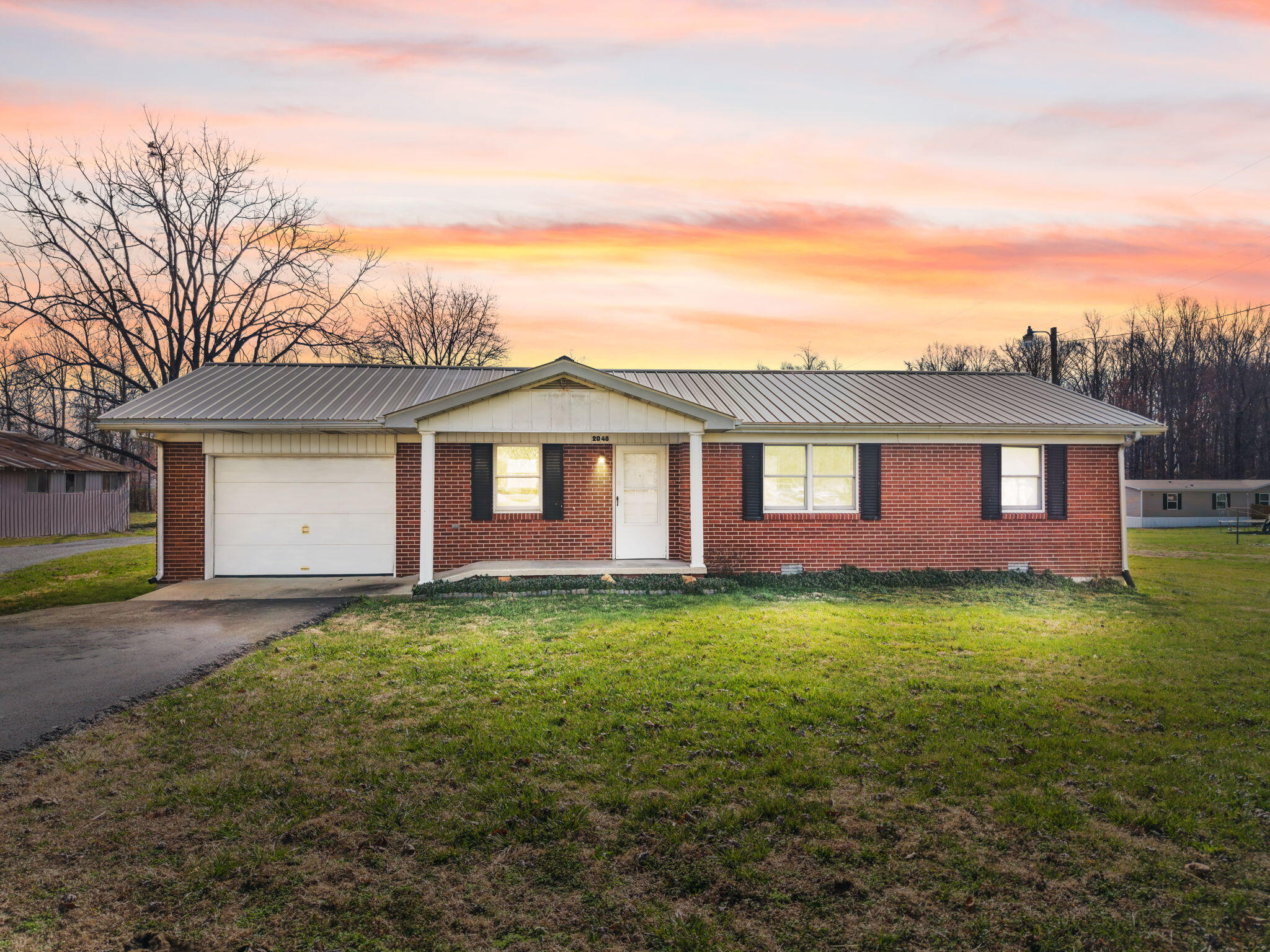 2048 Us-127 Property Photo 2