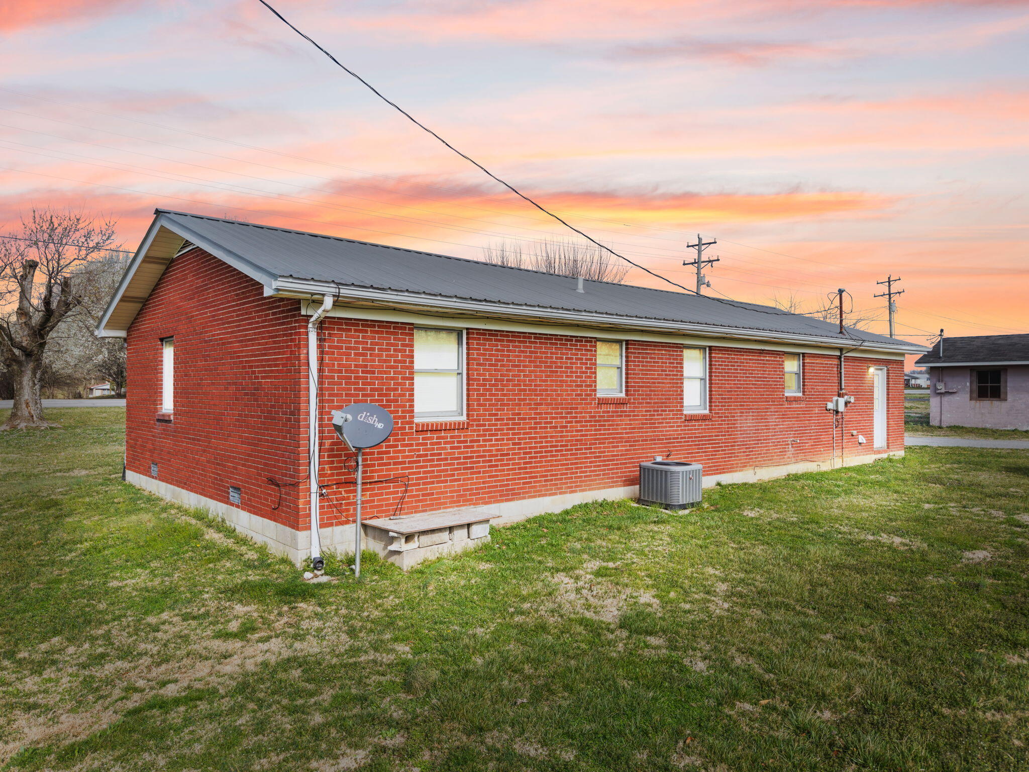 2048 Us-127 Property Photo 8