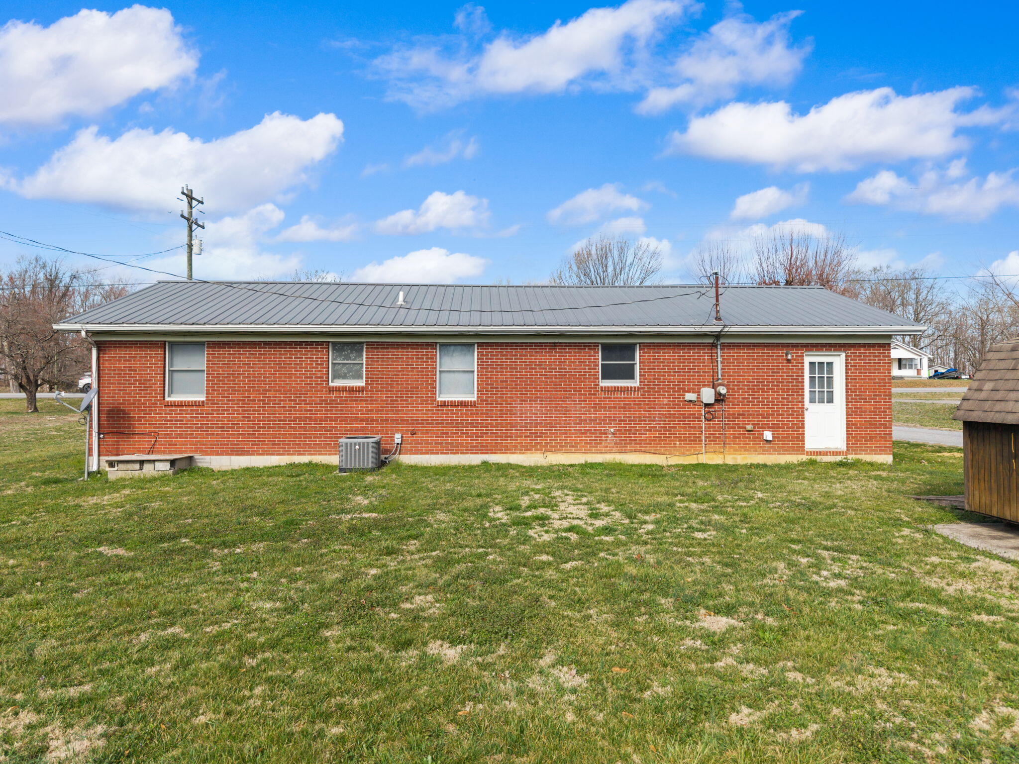 2048 Us-127 Property Photo 9