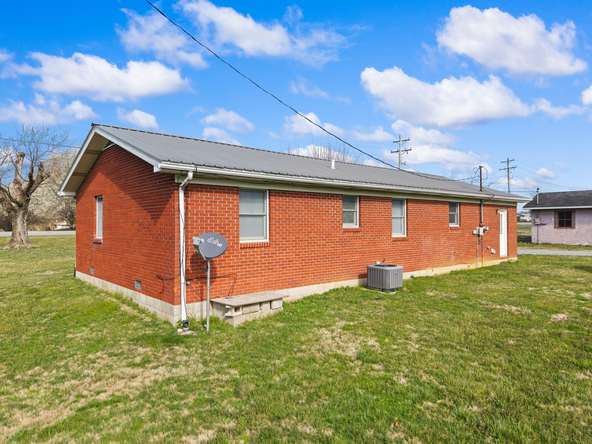 2048 Us-127 Property Photo 11
