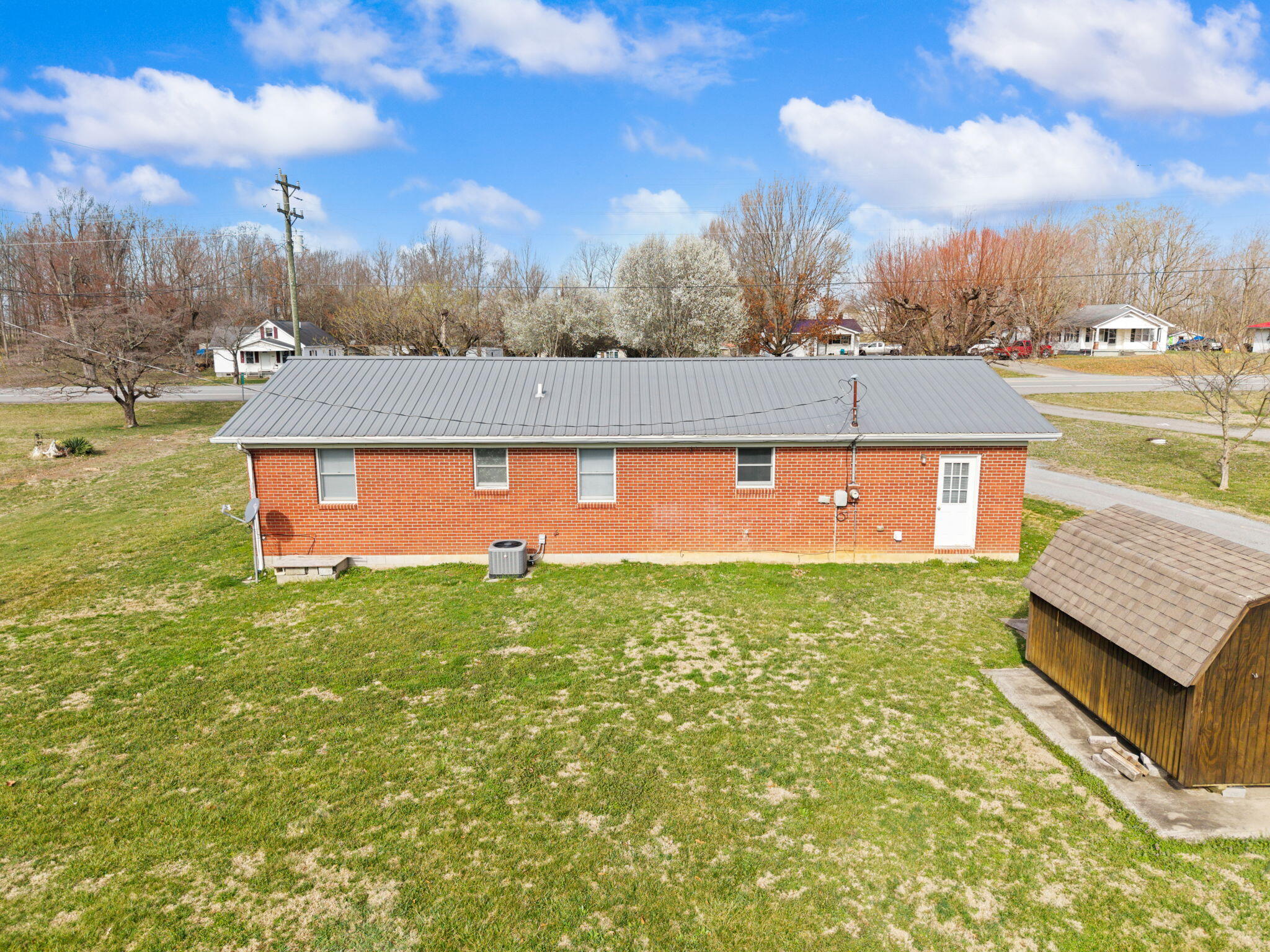 2048 Us-127 Property Photo 12