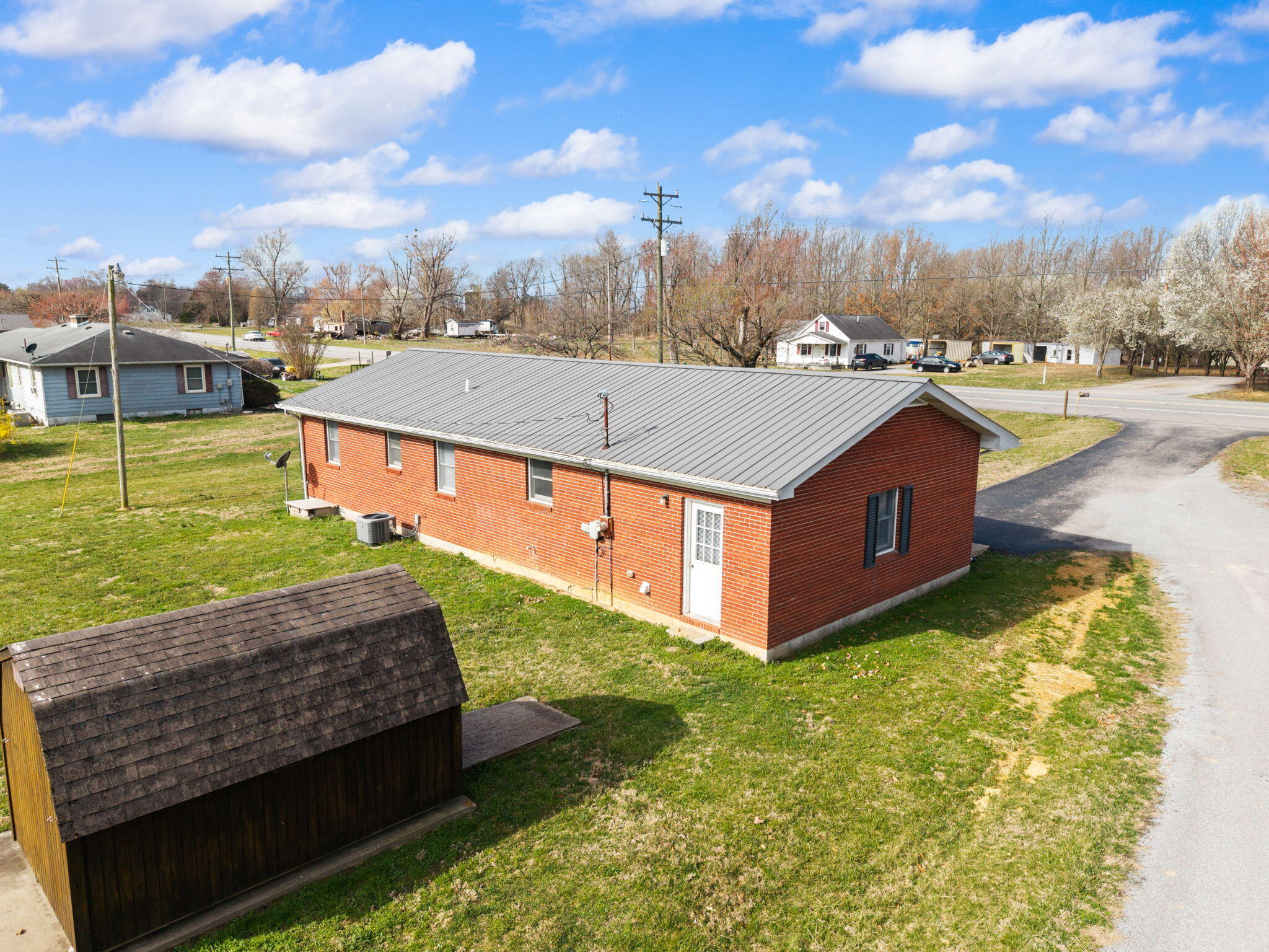 2048 Us-127 Property Photo 13