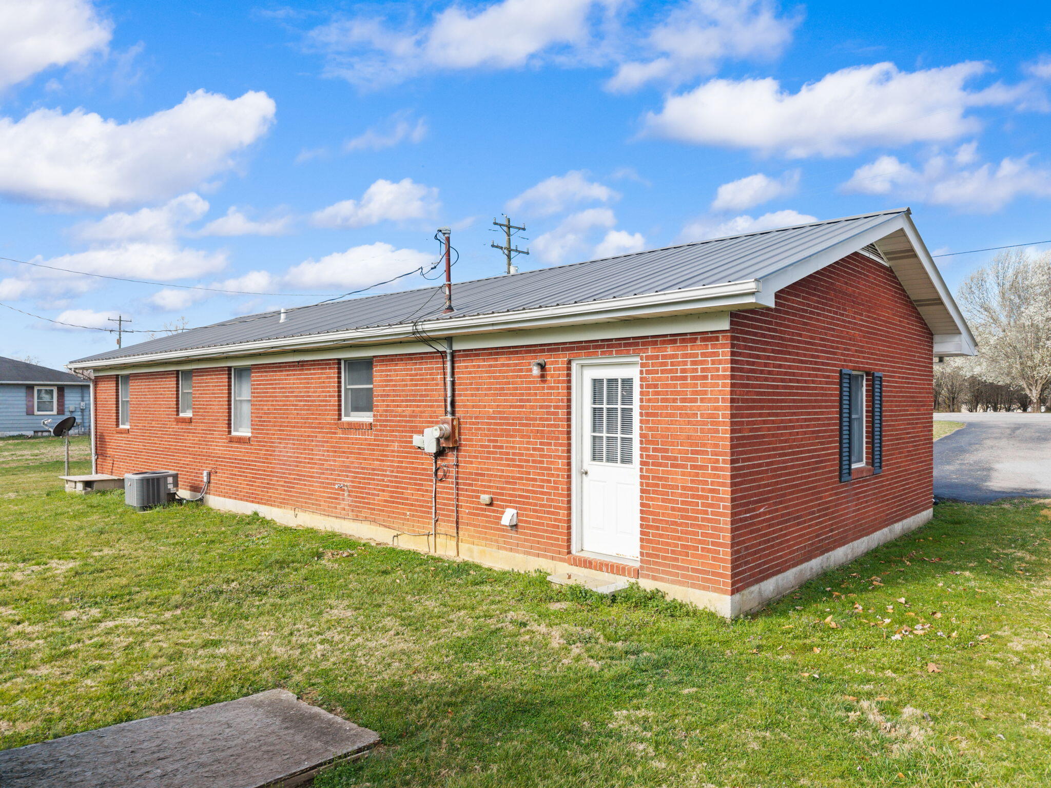 2048 Us-127 Property Photo 14