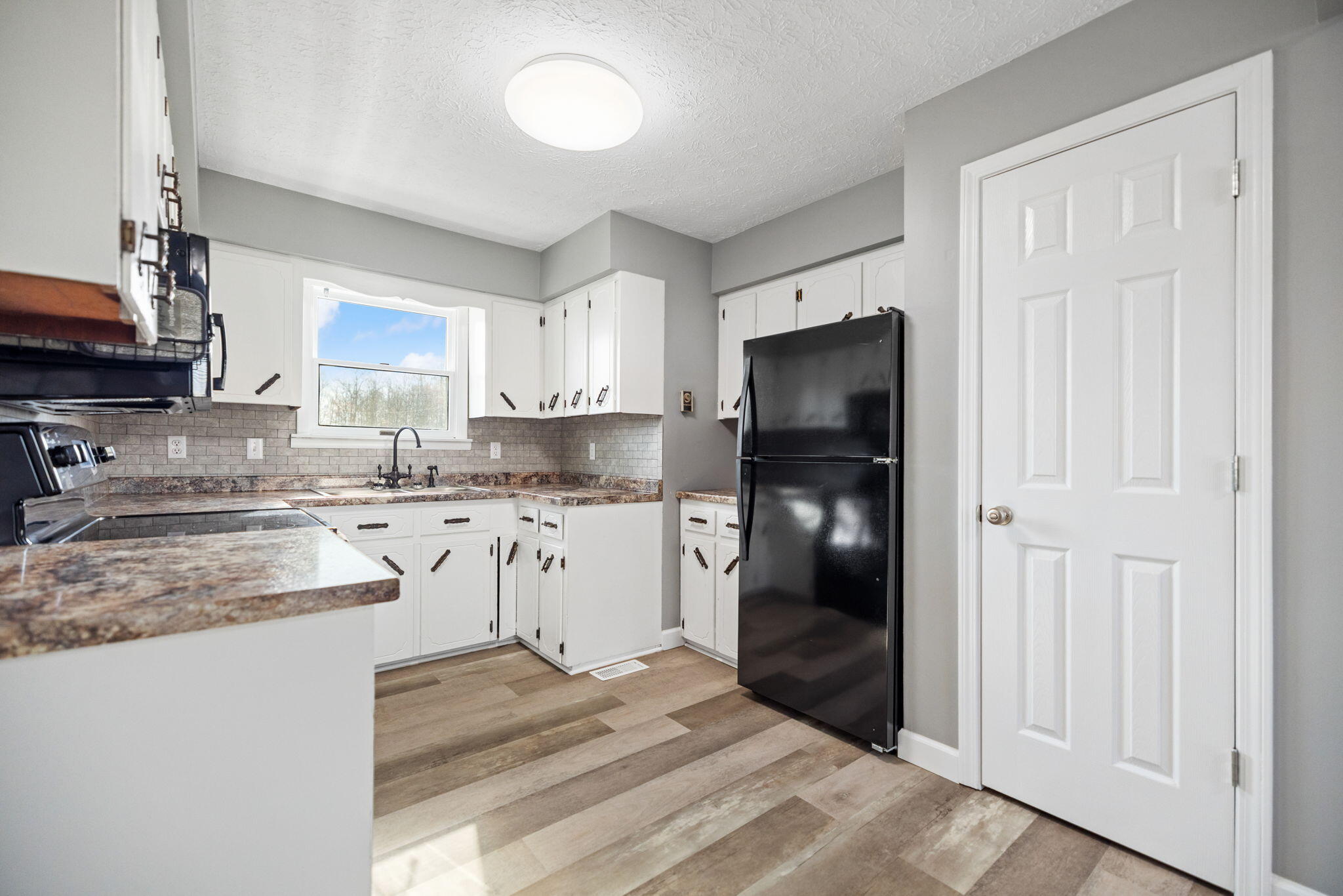 2048 Us-127 Property Photo 20