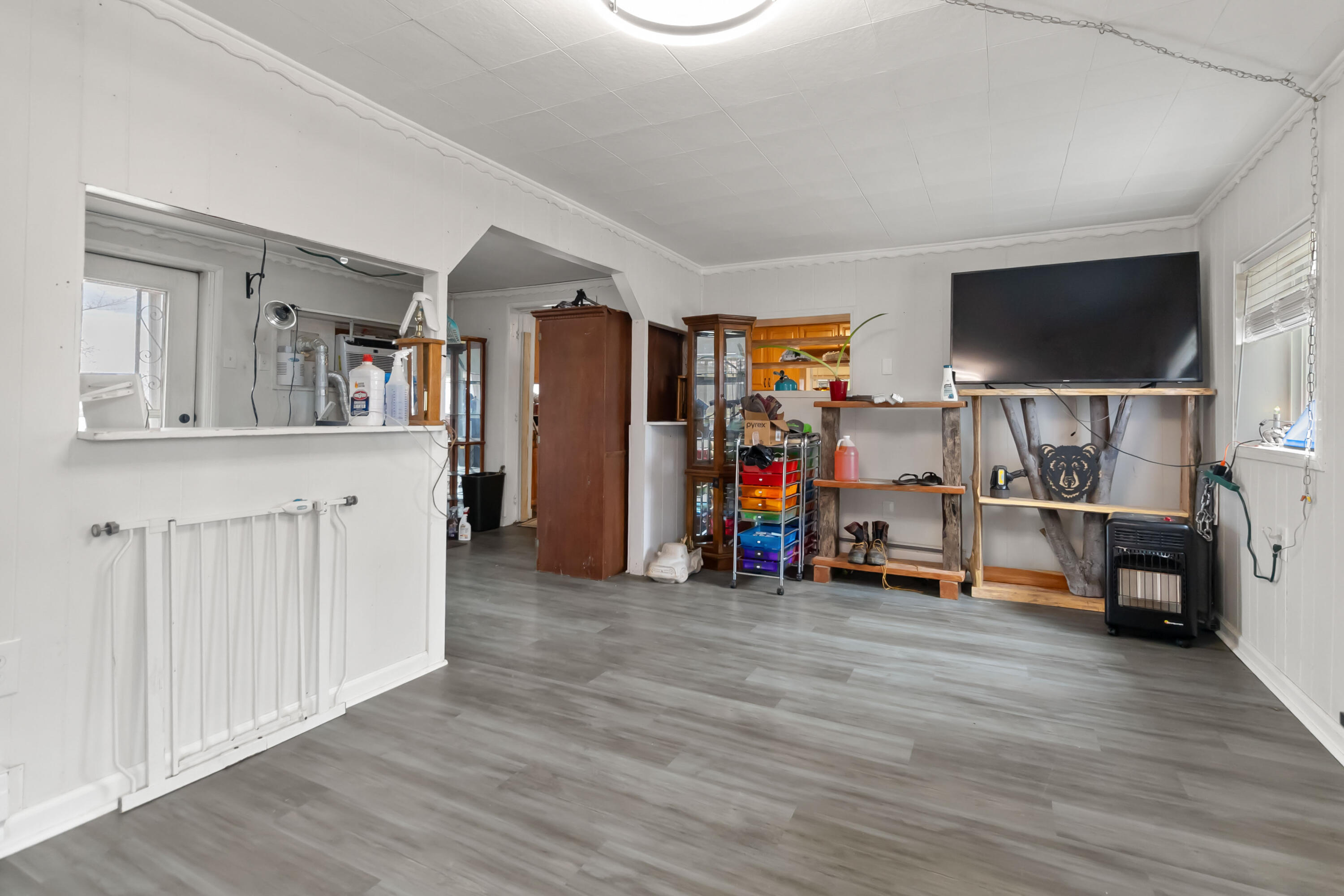 2141 Blue John Road Property Photo 4