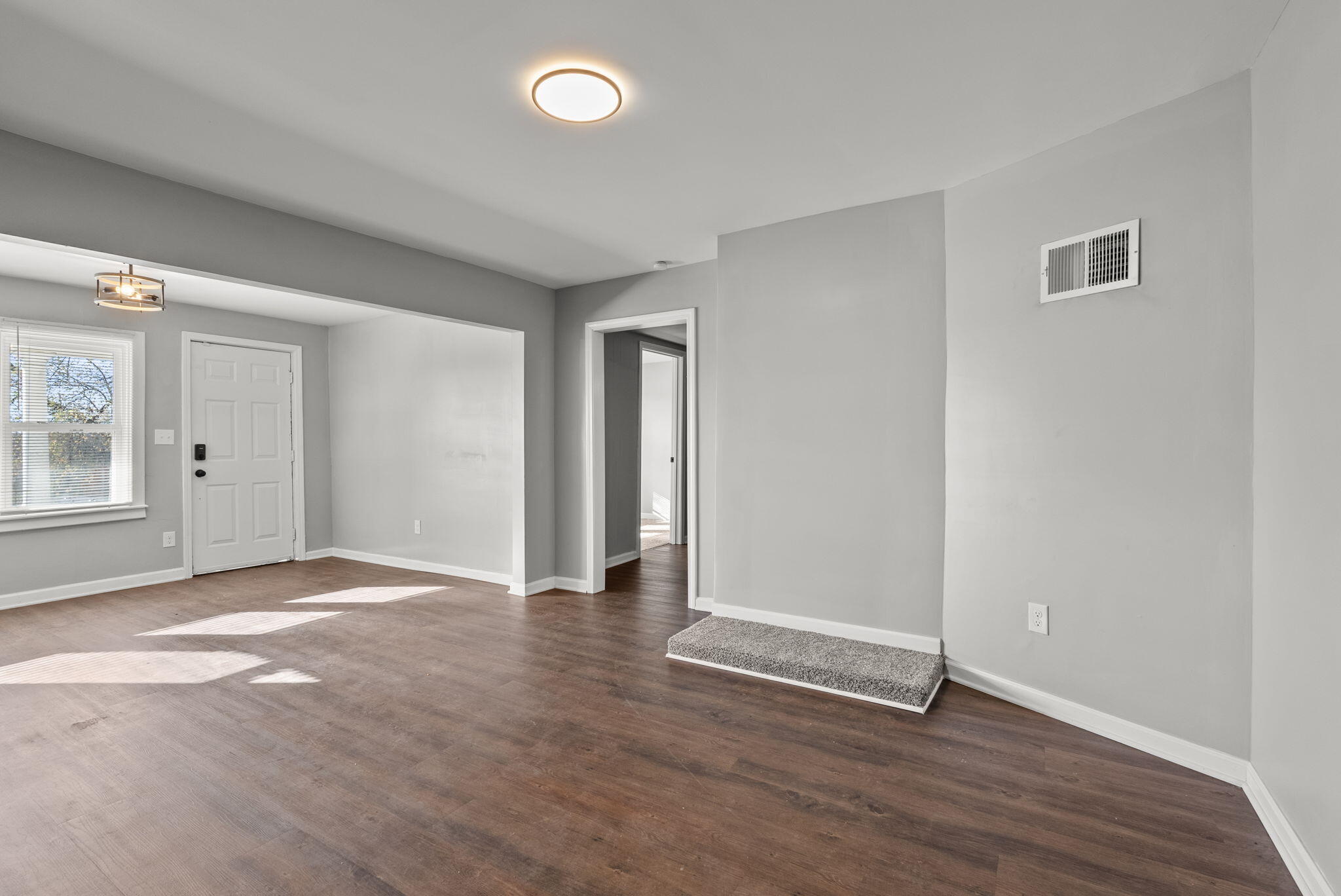 105 Johnson Street Property Photo 13