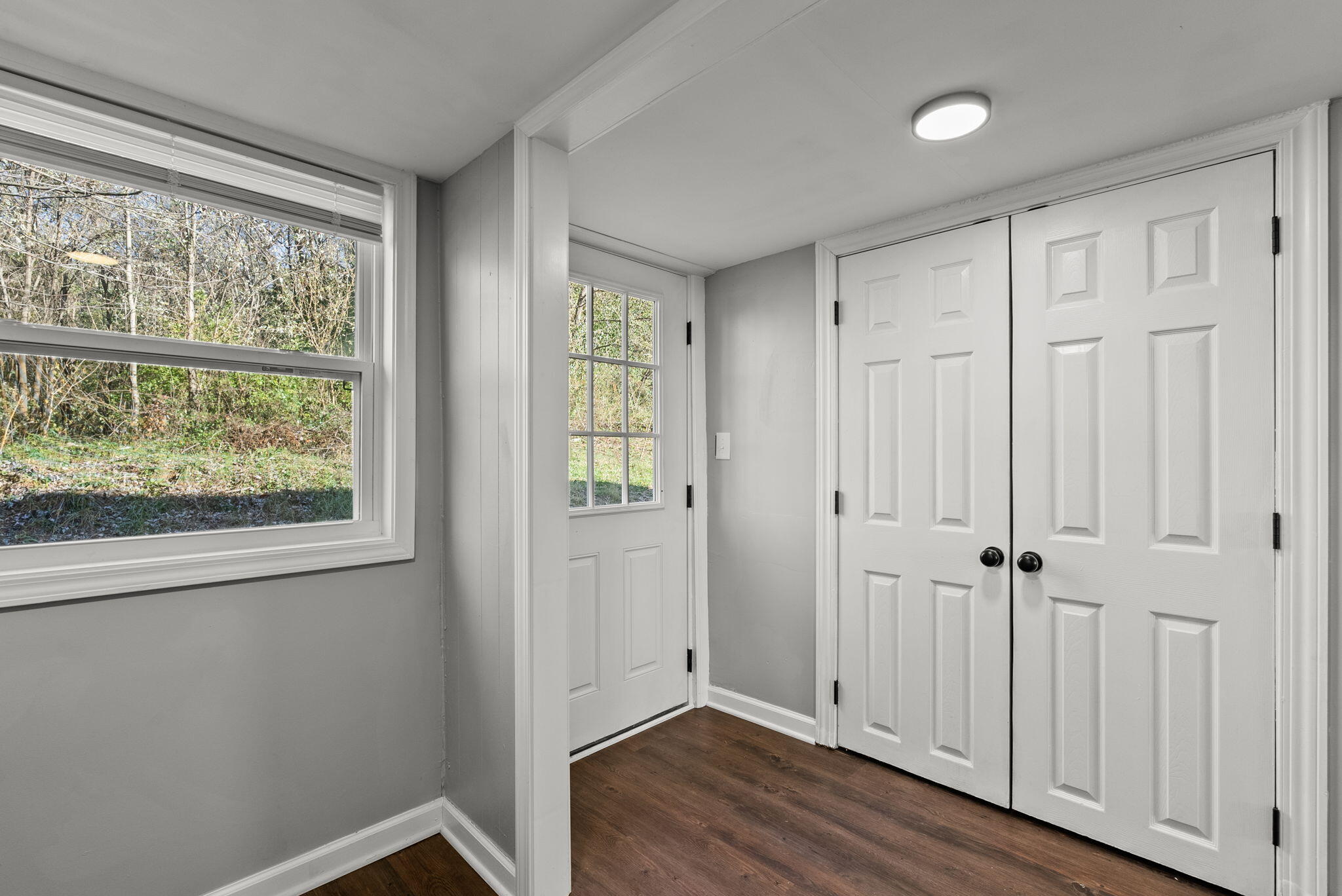 105 Johnson Street Property Photo 25