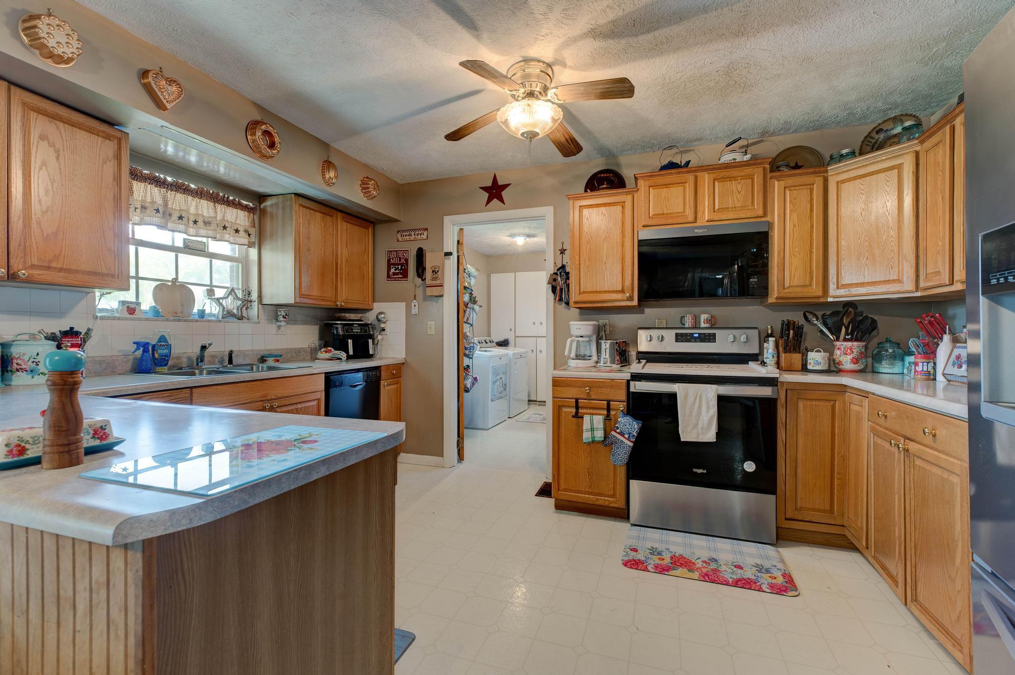 405 Nevada Avenue Property Photo 9