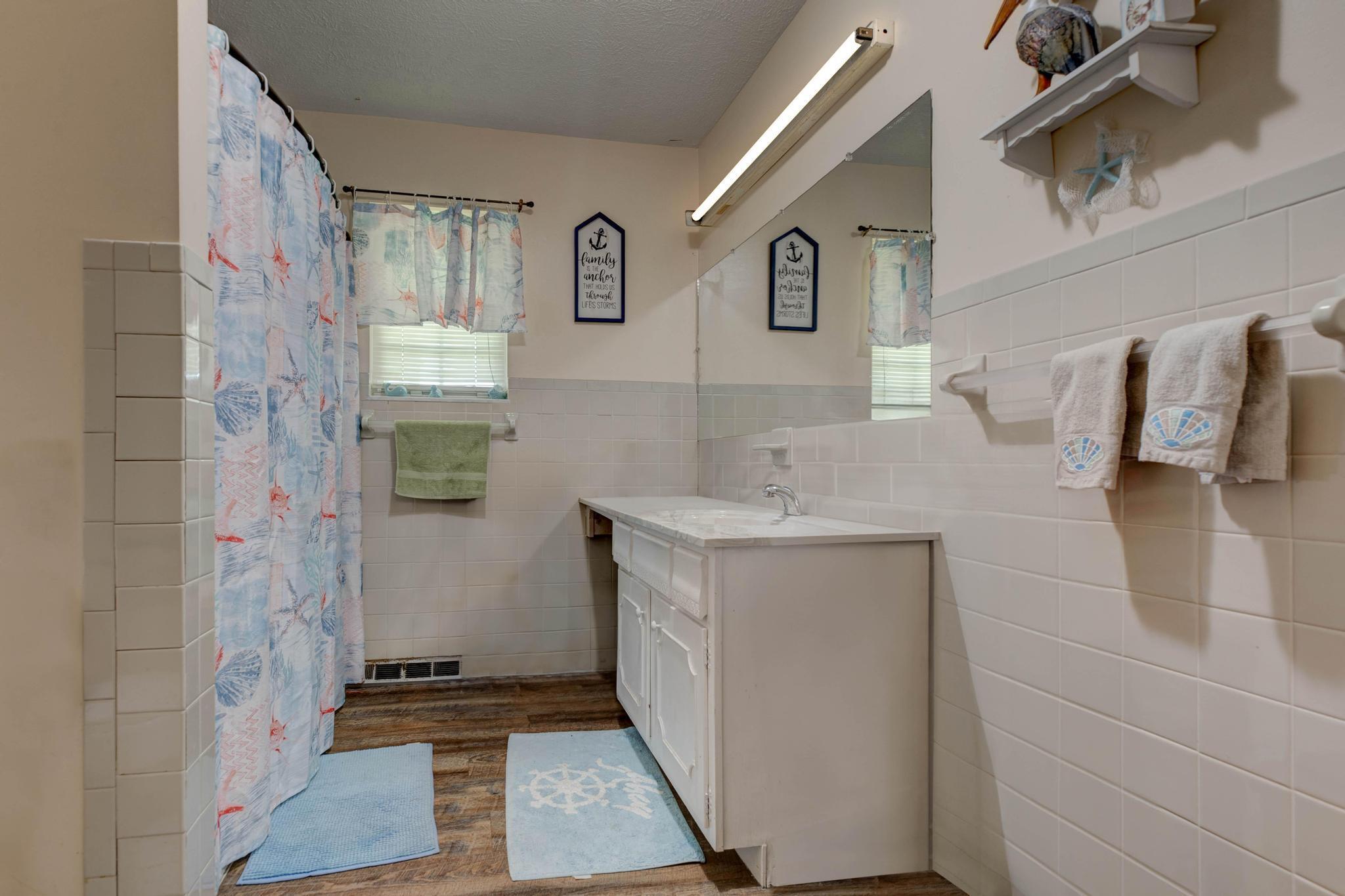 405 Nevada Avenue Property Photo 14