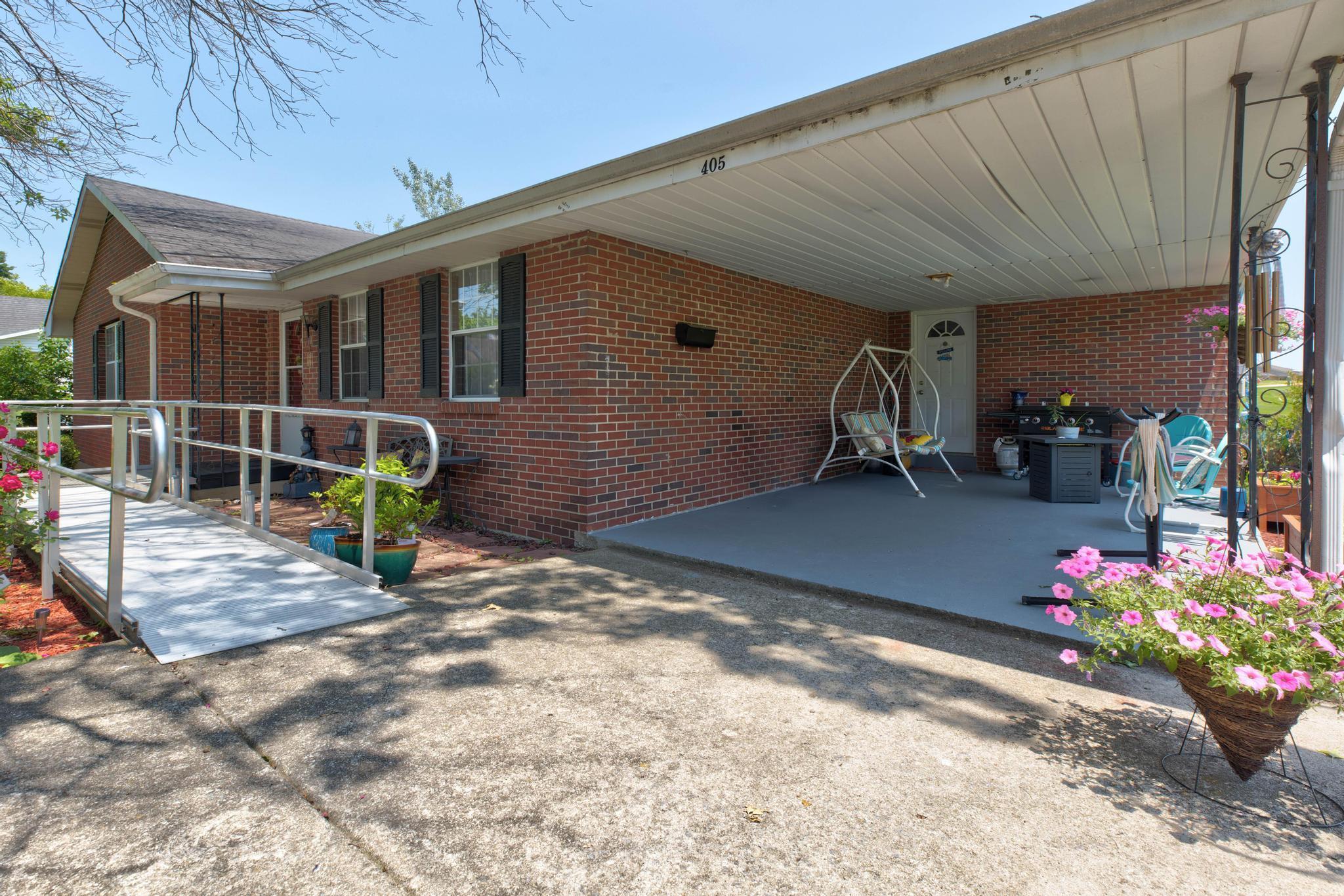 405 Nevada Avenue Property Photo 29