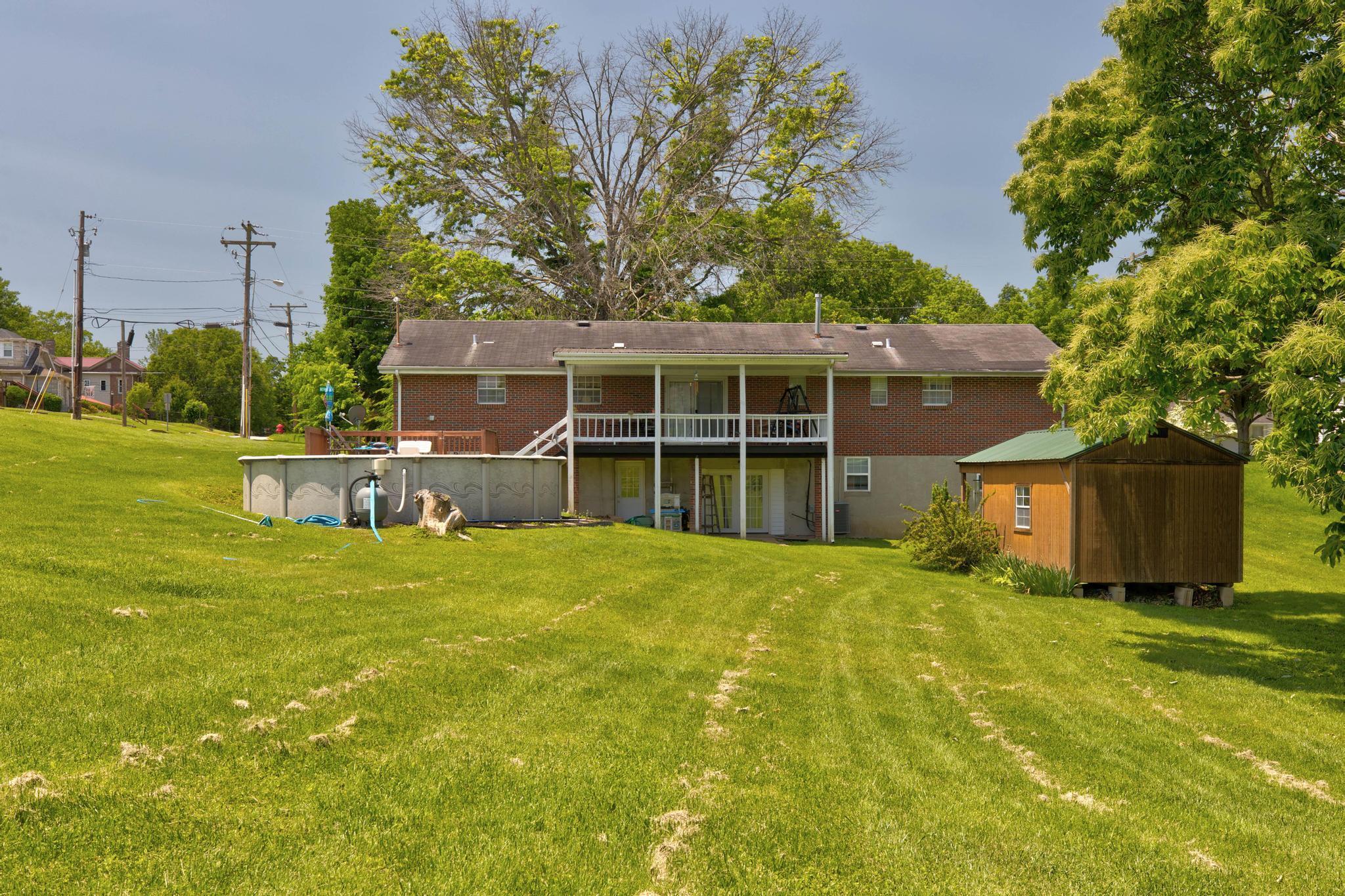 405 Nevada Avenue Property Photo 35