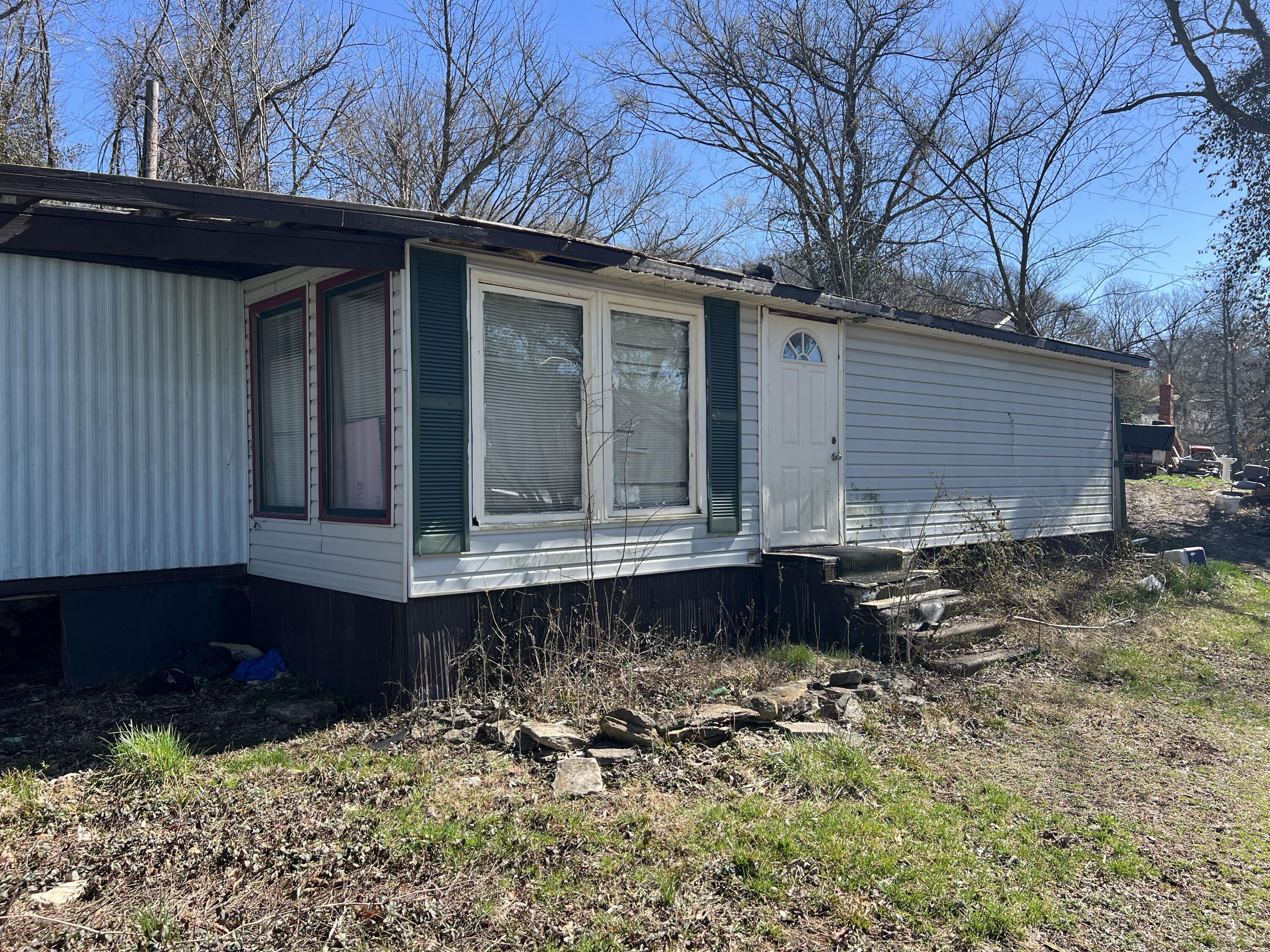 1860 Ford Road Property Photo 15