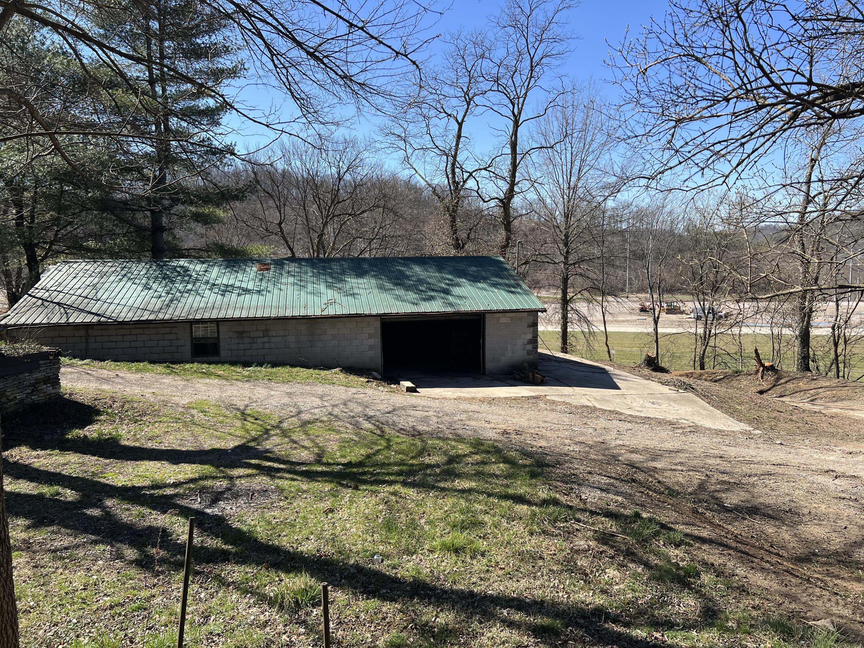 1860 Ford Road Property Photo 24