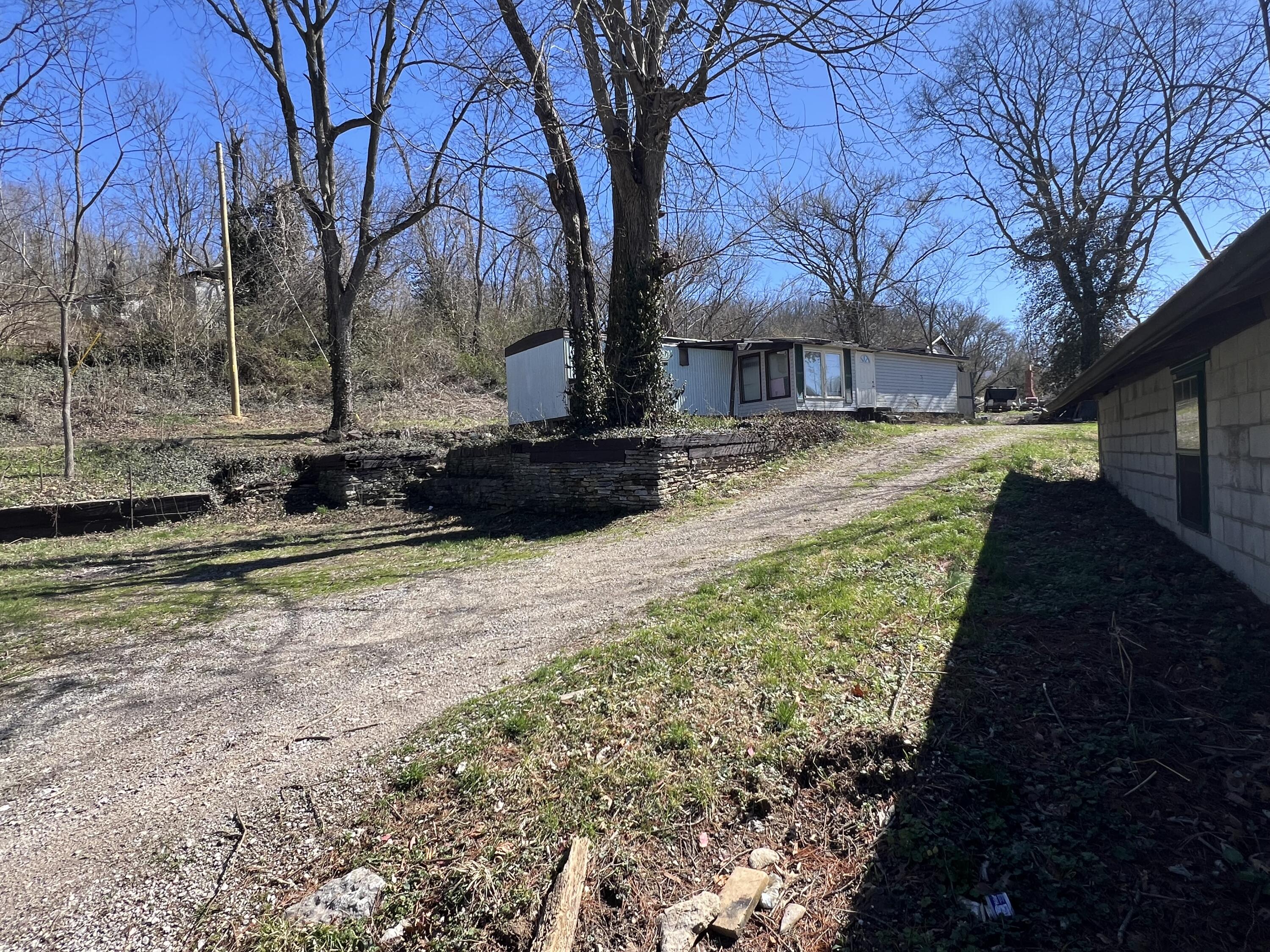 1860 Ford Road Property Photo 32
