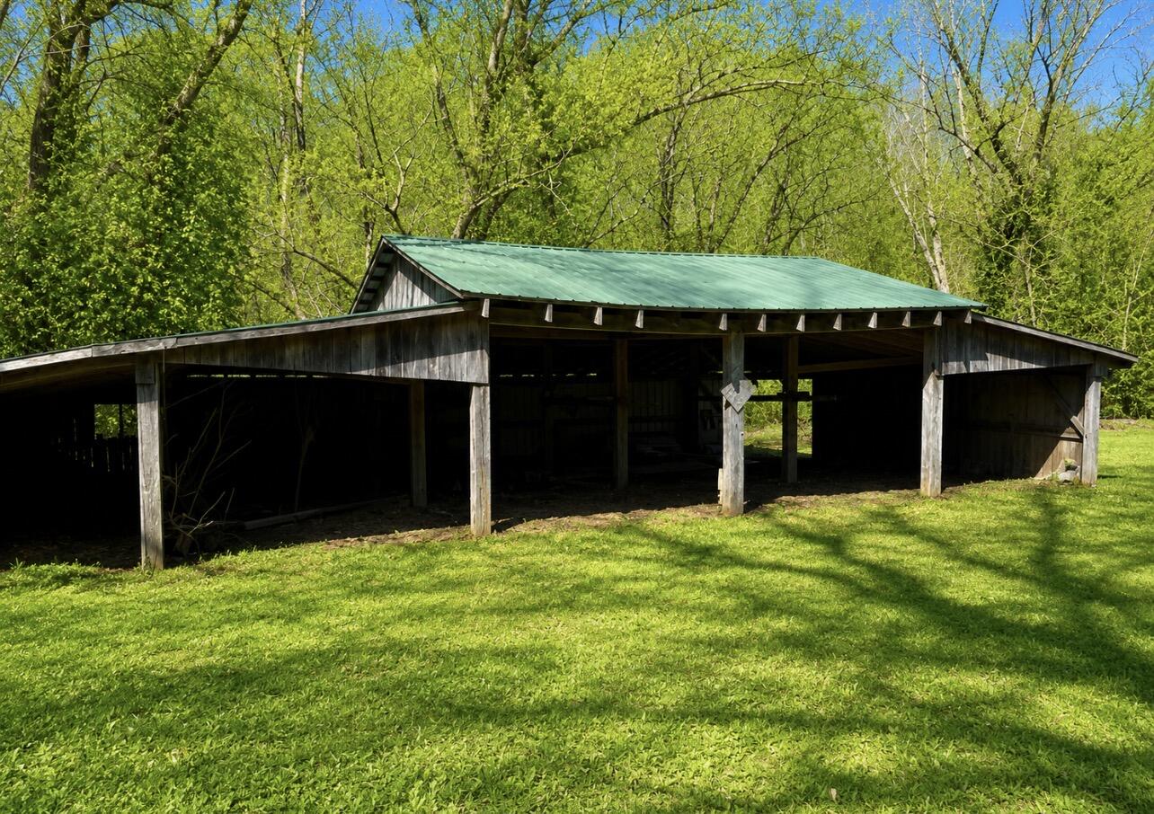 240 Athens Boonesboro Road Property Photo 12