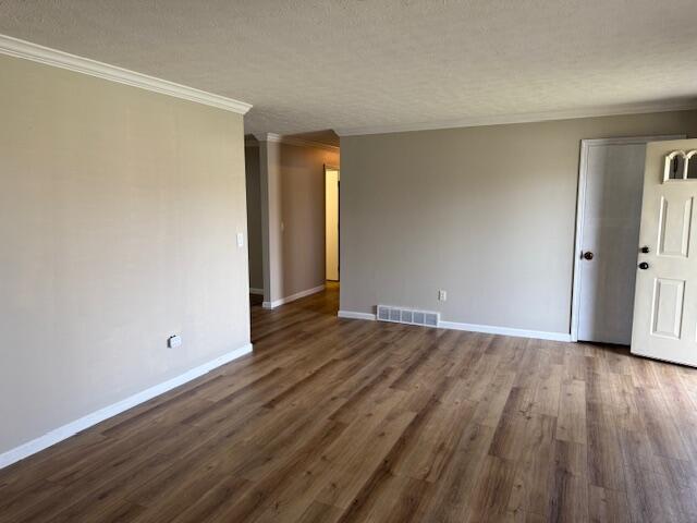 60 Farmington Property Photo 12