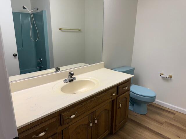 60 Farmington Property Photo 18