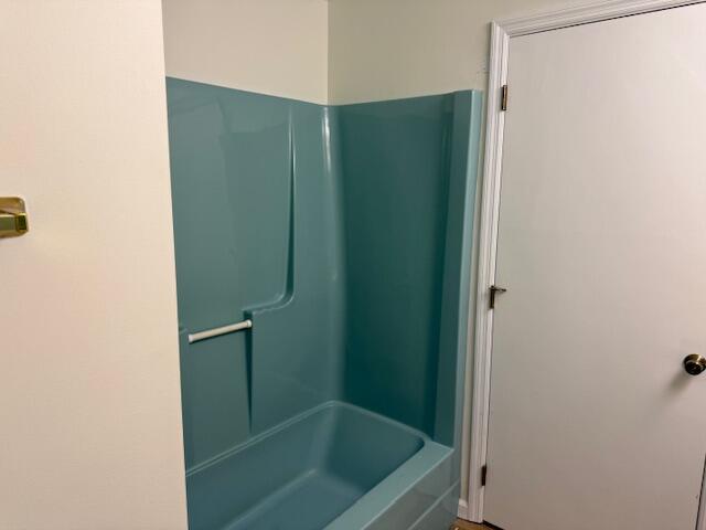 60 Farmington Property Photo 19
