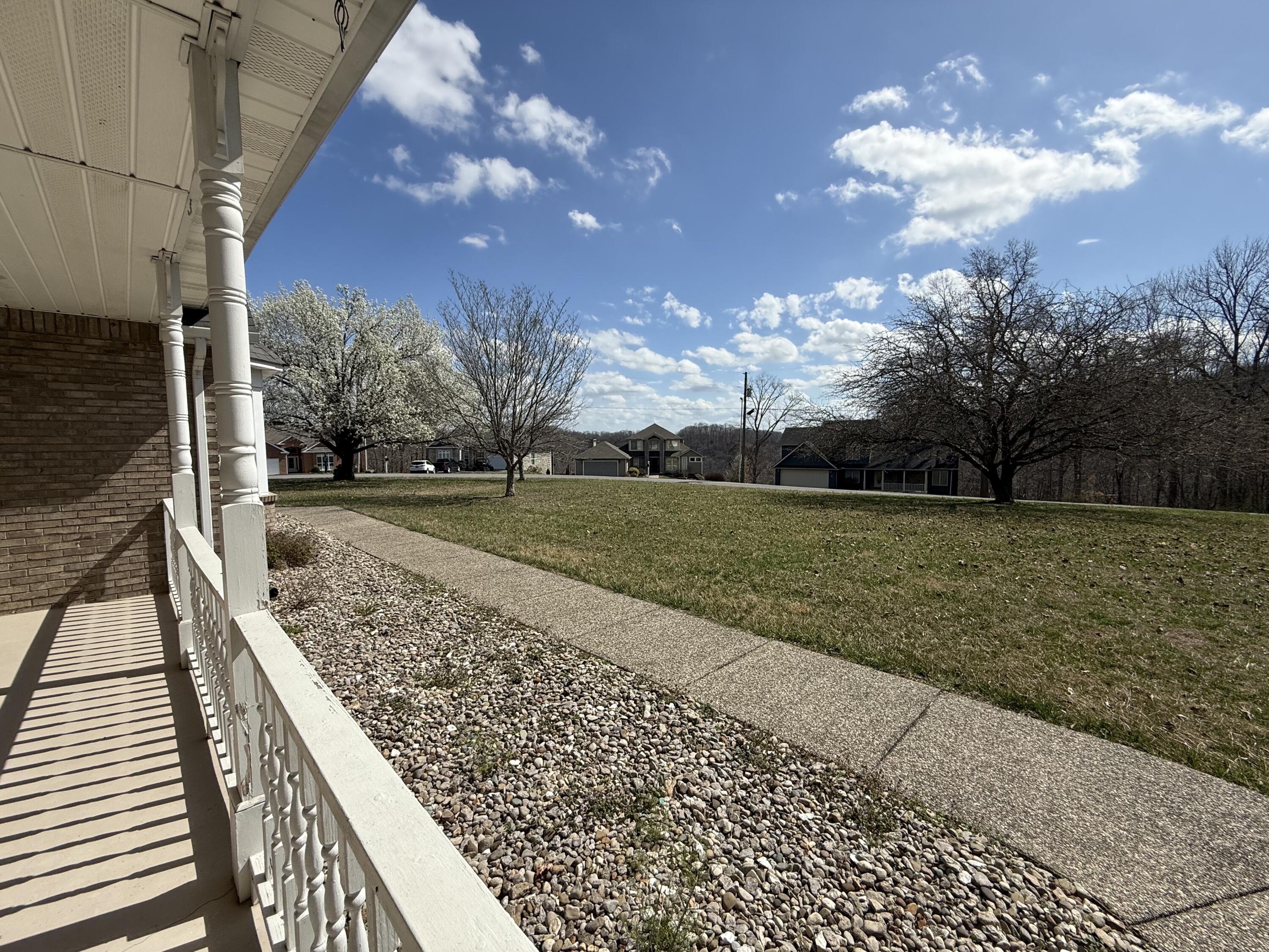 120 Ivy Drive Property Photo 4