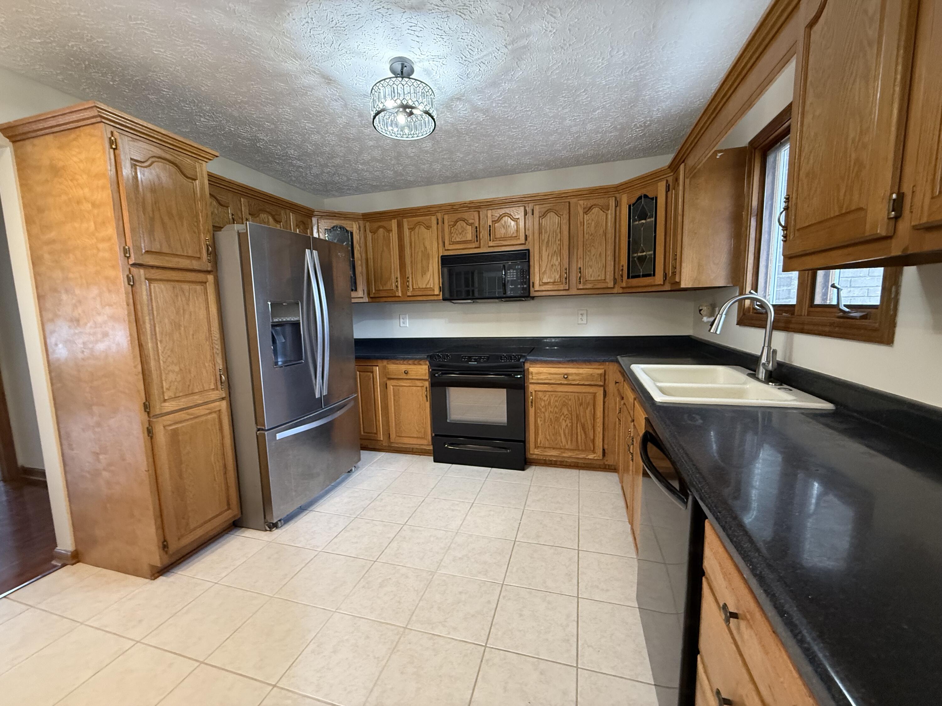 120 Ivy Drive Property Photo 12