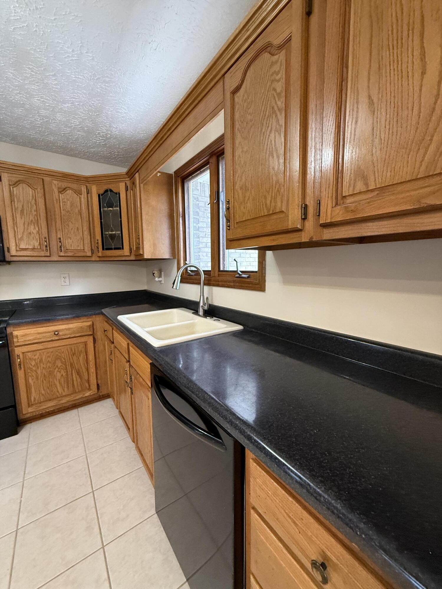 120 Ivy Drive Property Photo 13