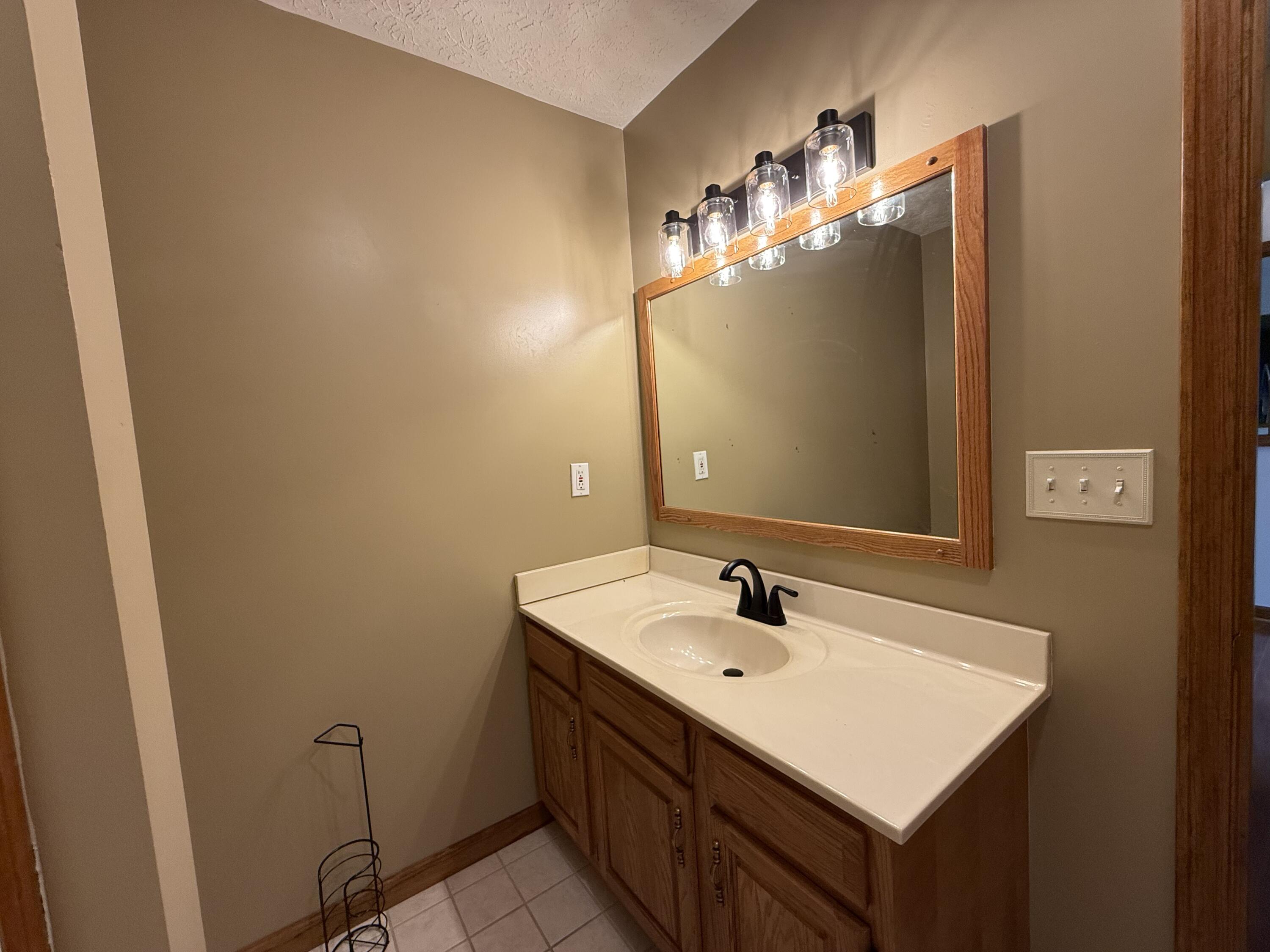 120 Ivy Drive Property Photo 28