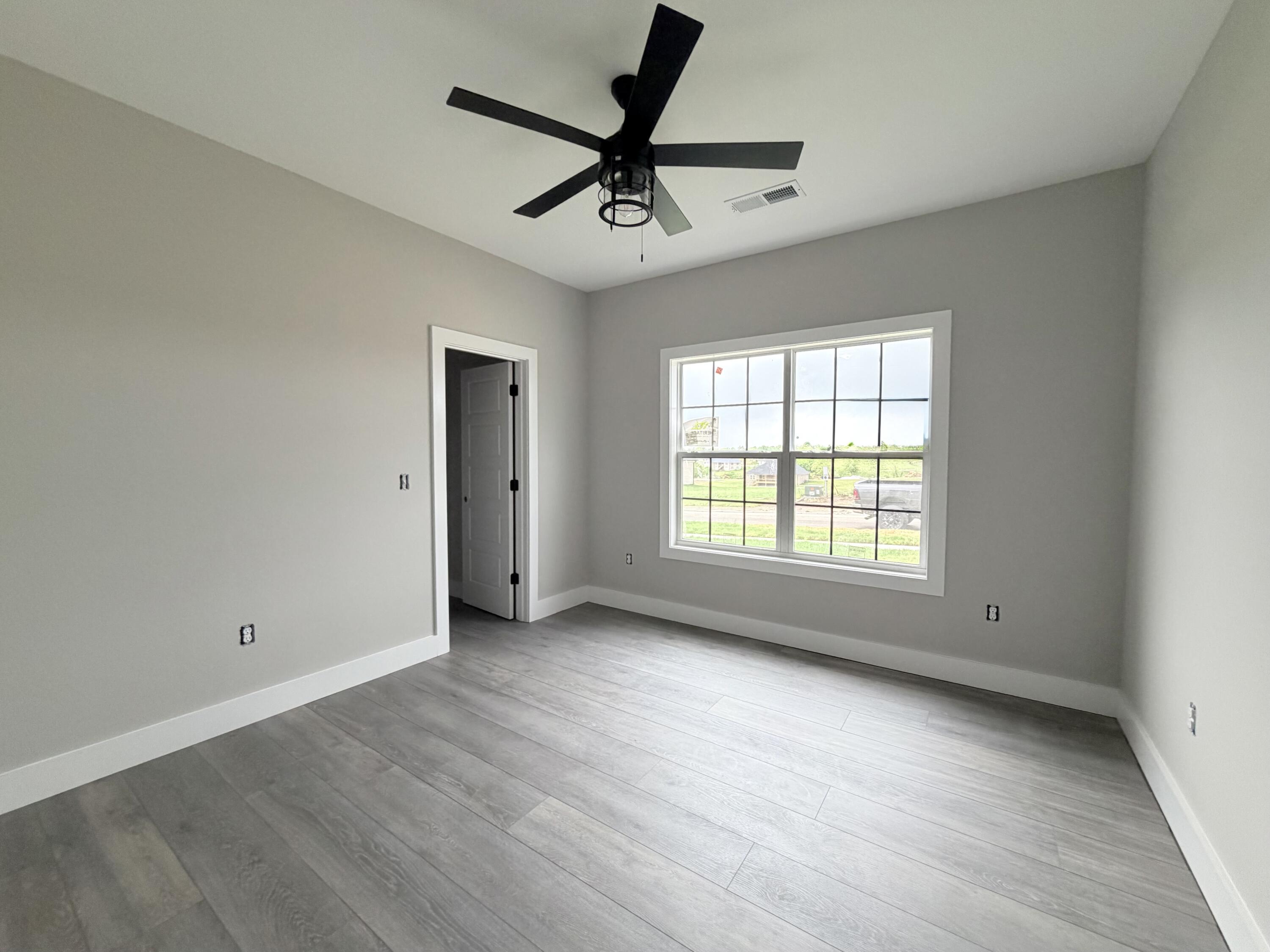 213 Carhartt Drive Property Photo 12