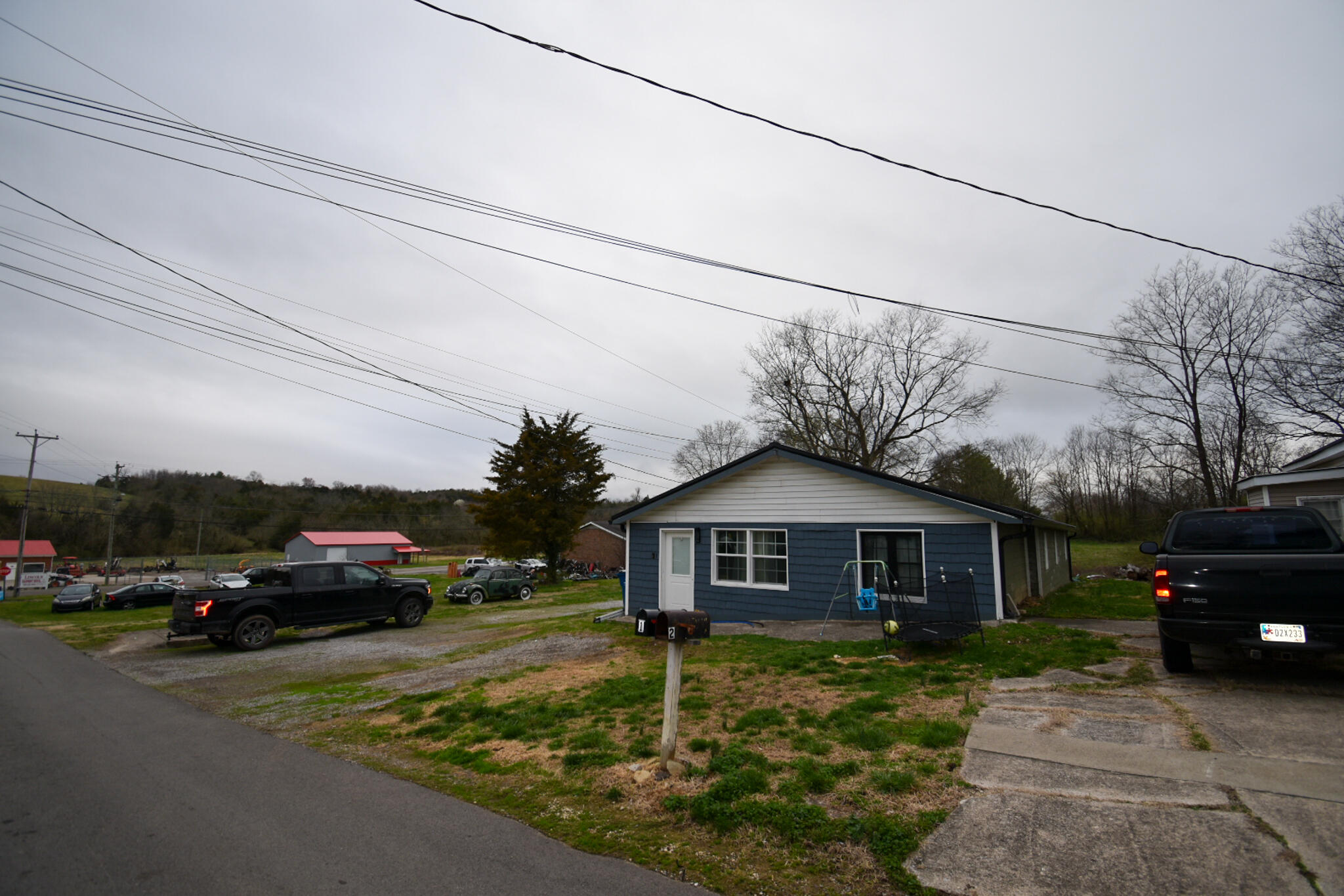 100 Darst Street Property Photo 3