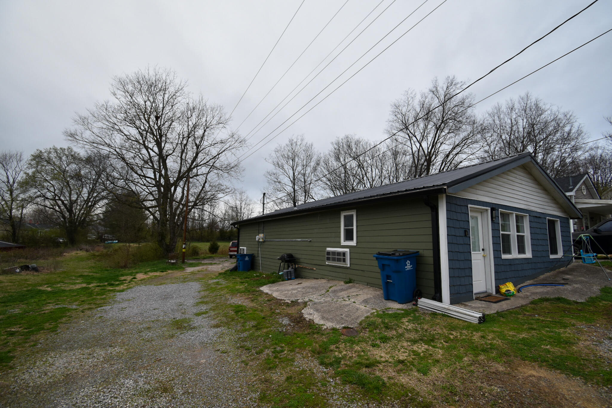 100 Darst Street Property Photo 4