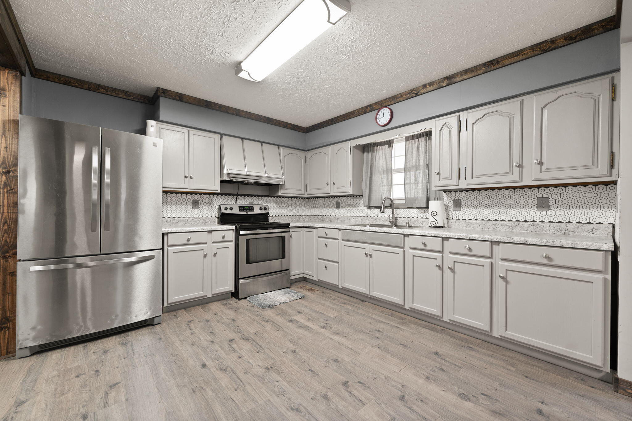 157 Estes Drive Property Photo 16