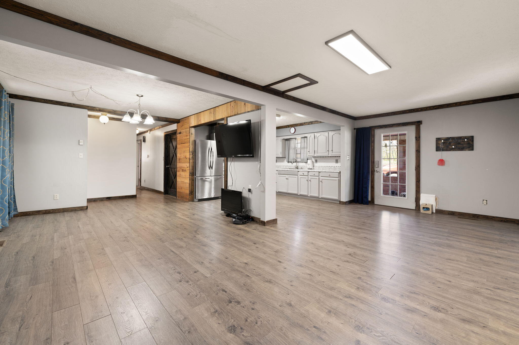 157 Estes Drive Property Photo 31
