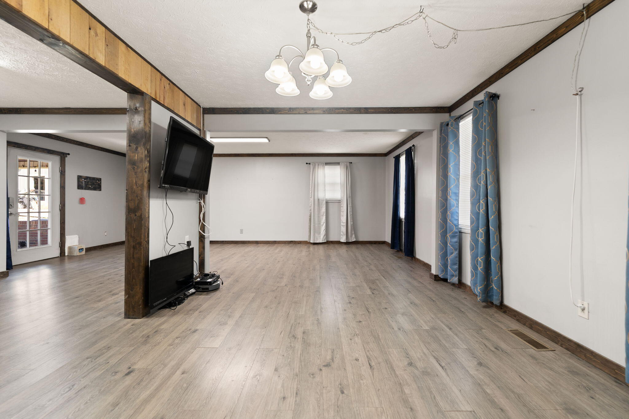 157 Estes Drive Property Photo 32
