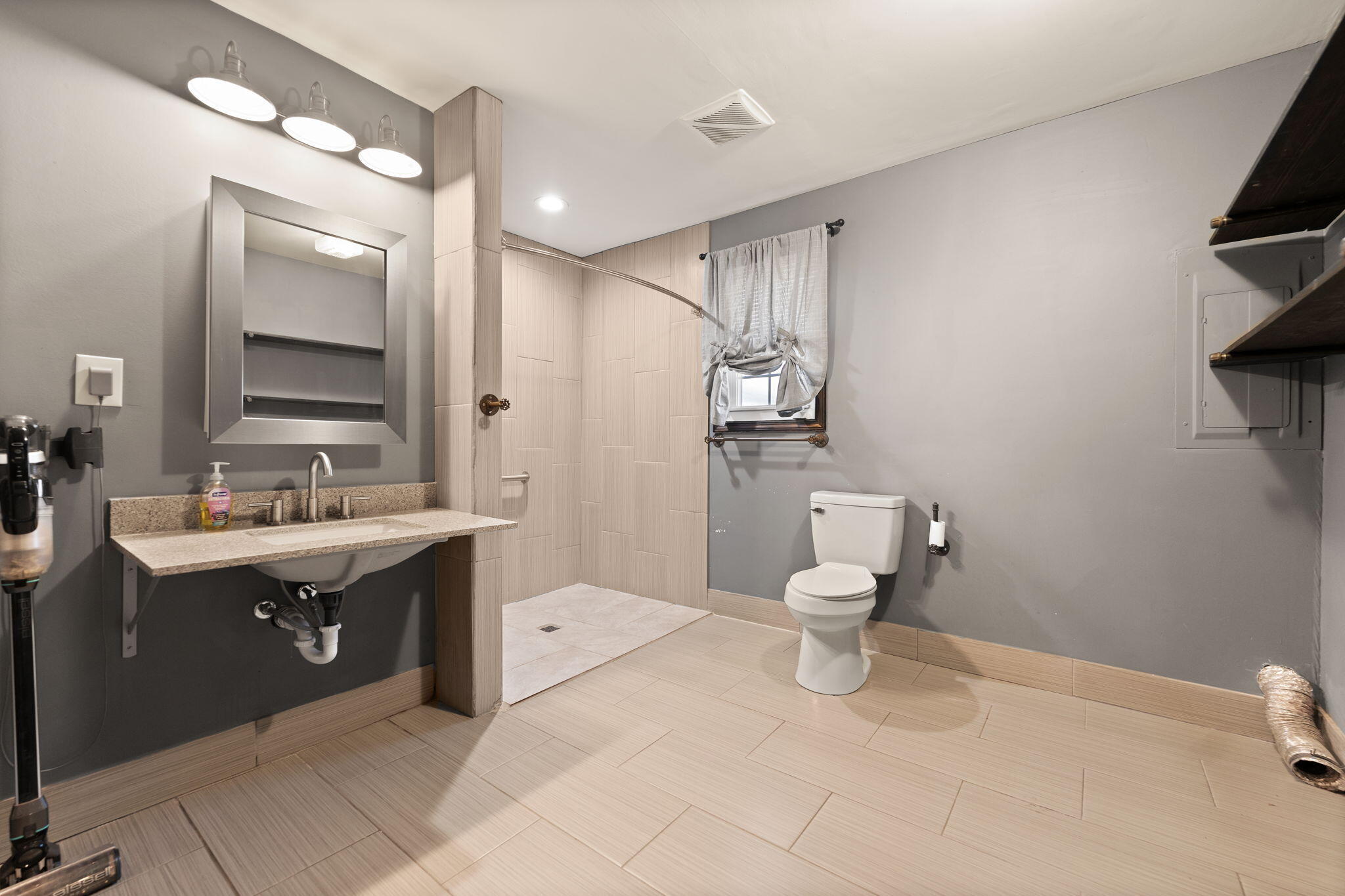 157 Estes Drive Property Photo 45