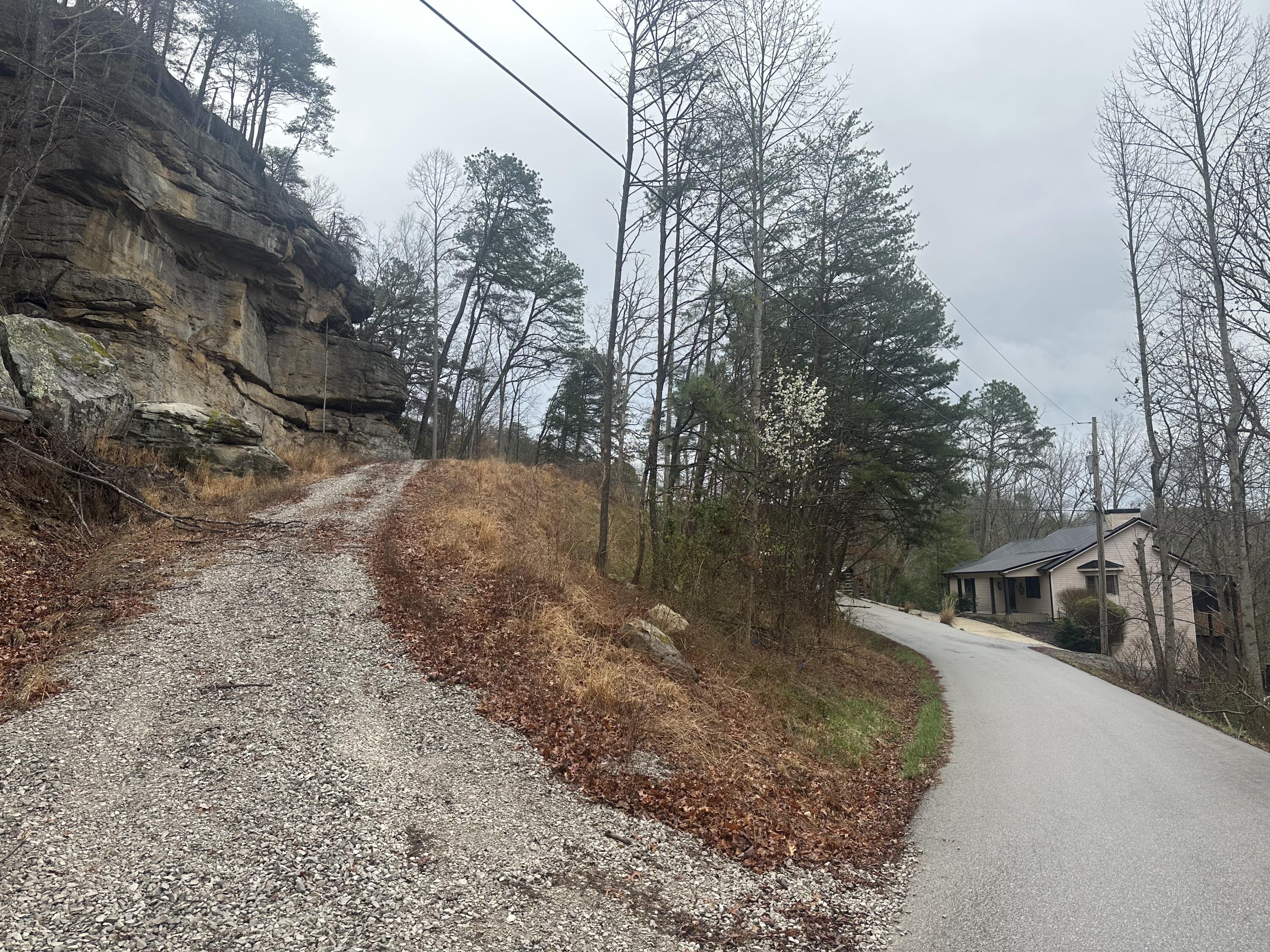 974 Cliffs Edge Road Property Photo 19