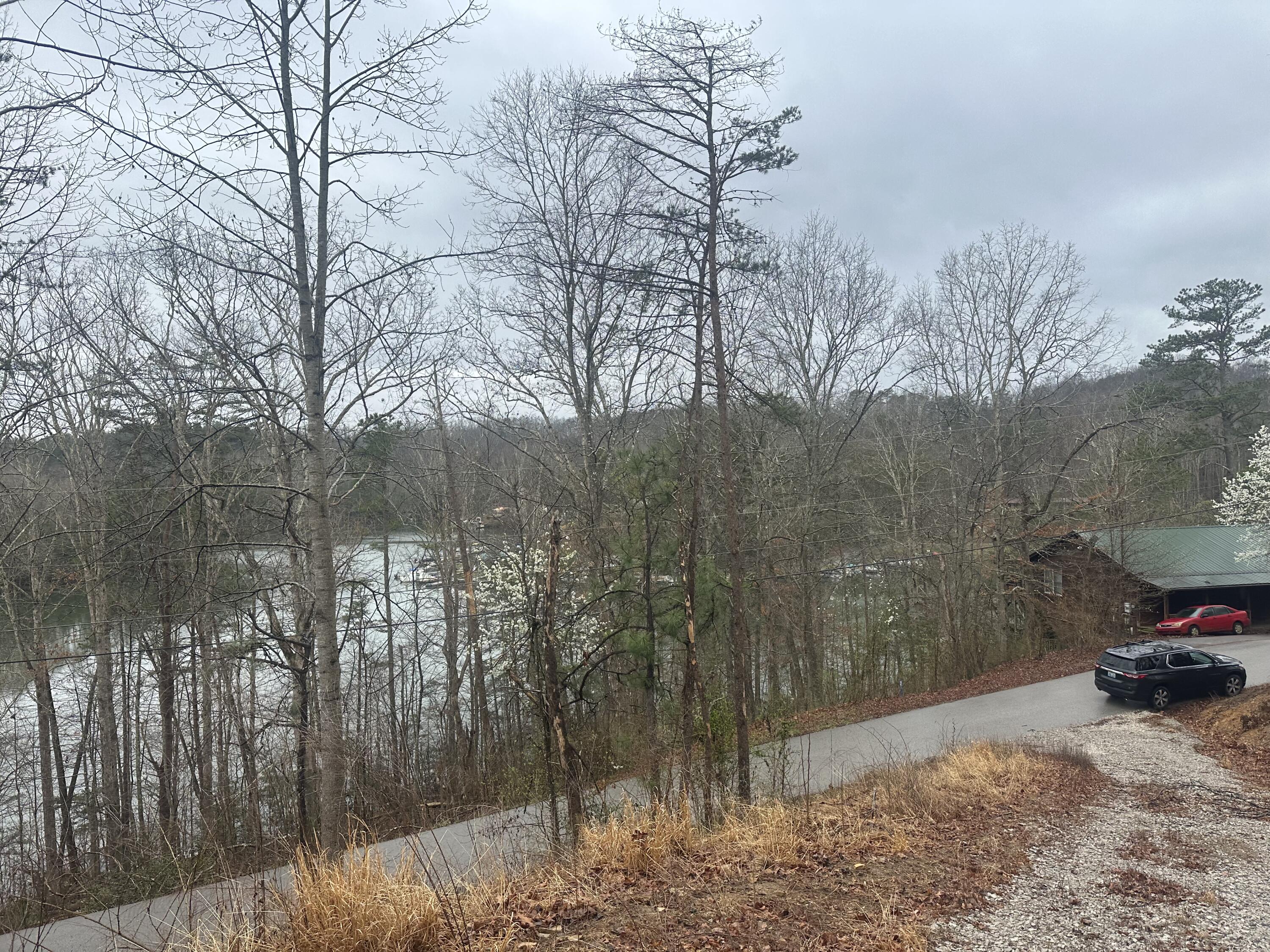 974 Cliffs Edge Road Property Photo 22