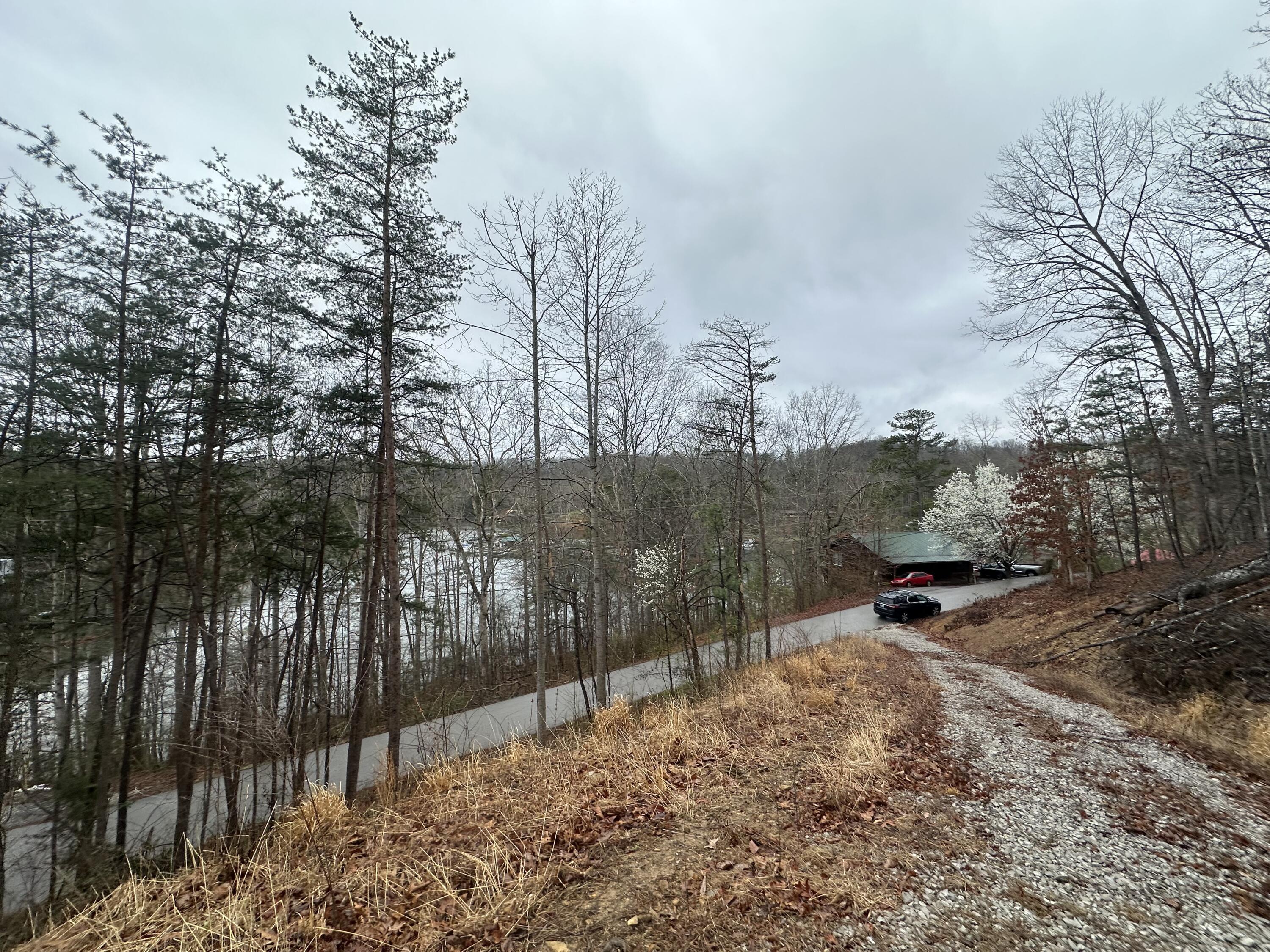 974 Cliffs Edge Road Property Photo 34
