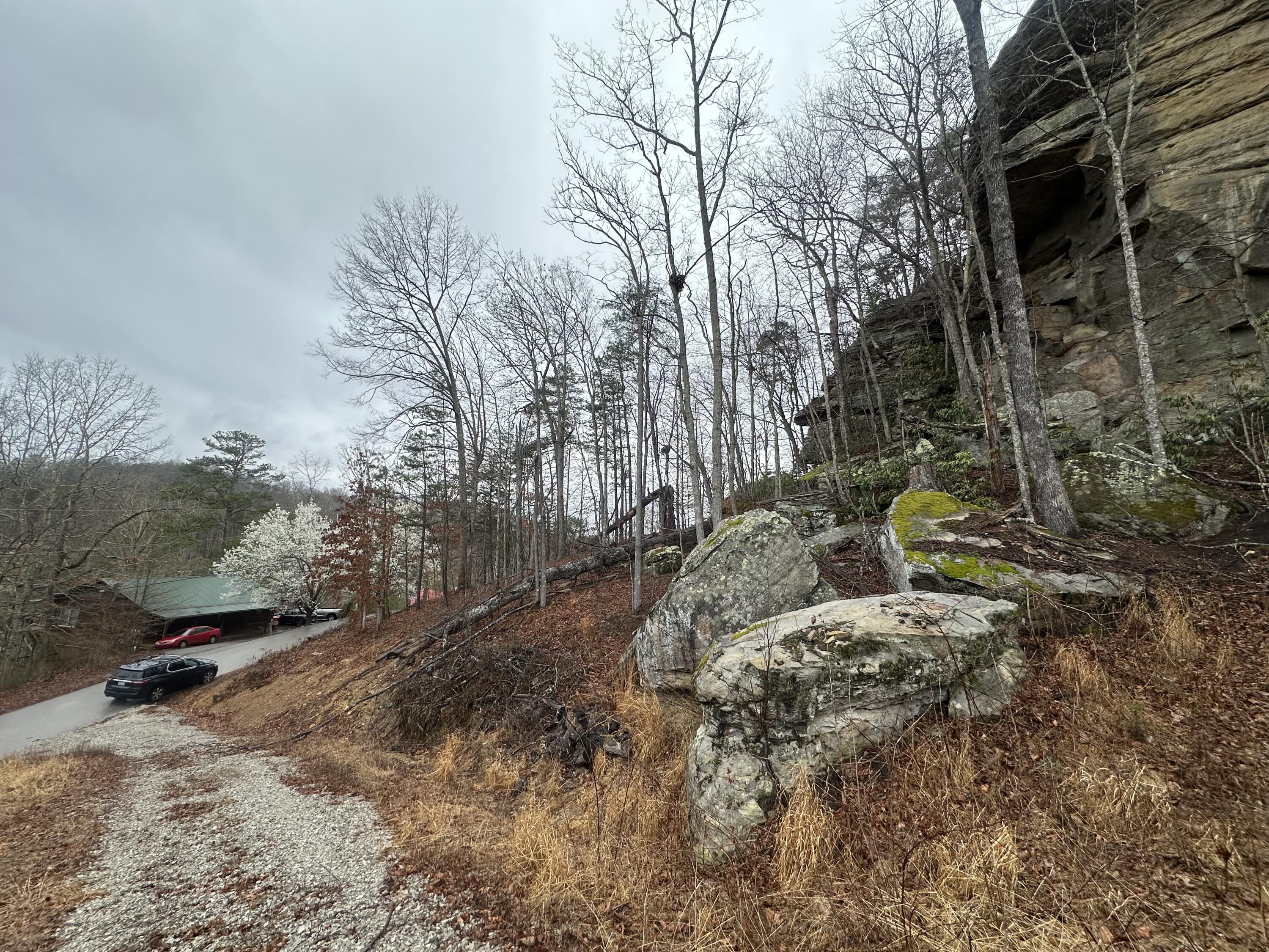 974 Cliffs Edge Road Property Photo 37