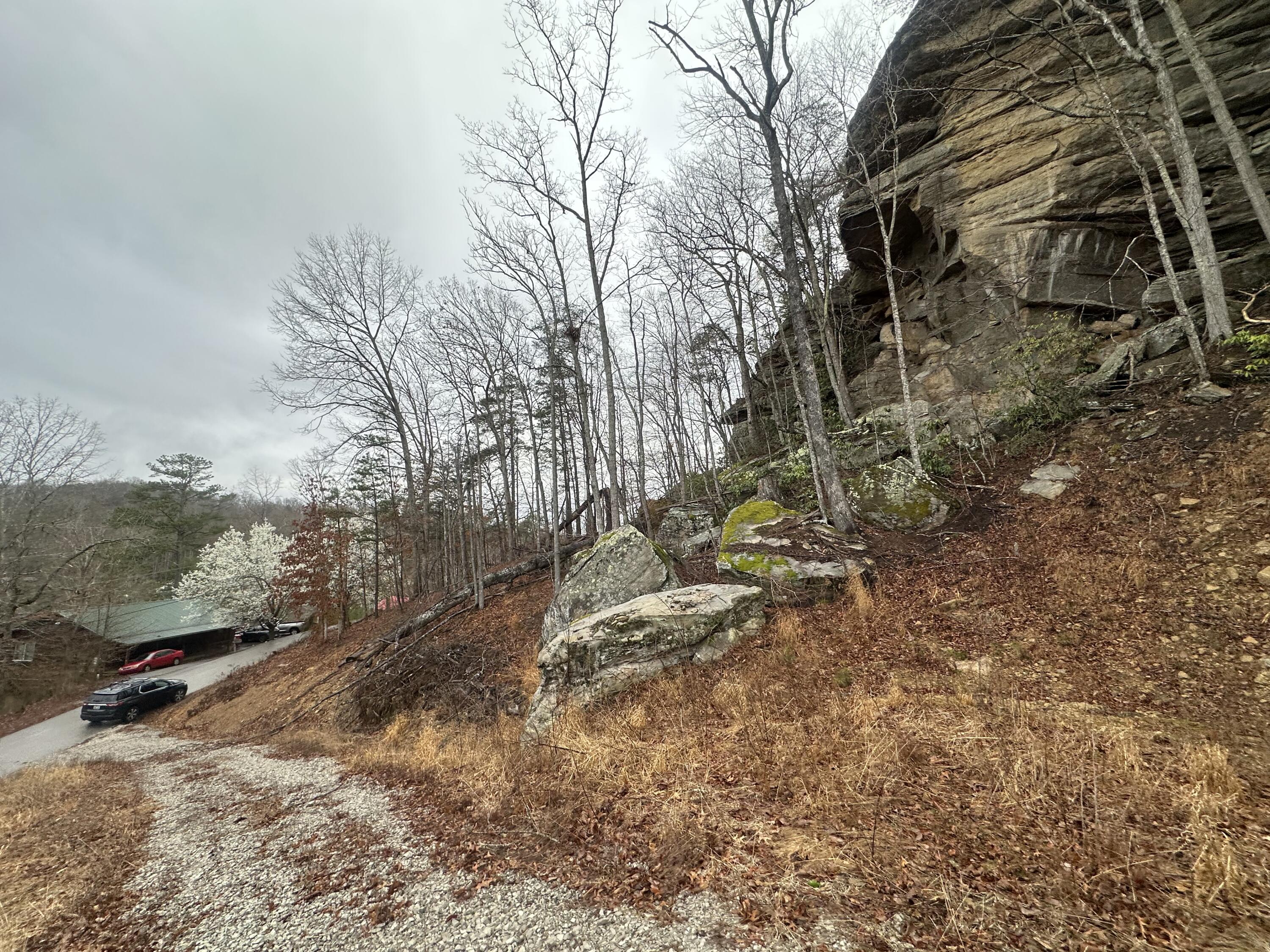 974 Cliffs Edge Road Property Photo 38