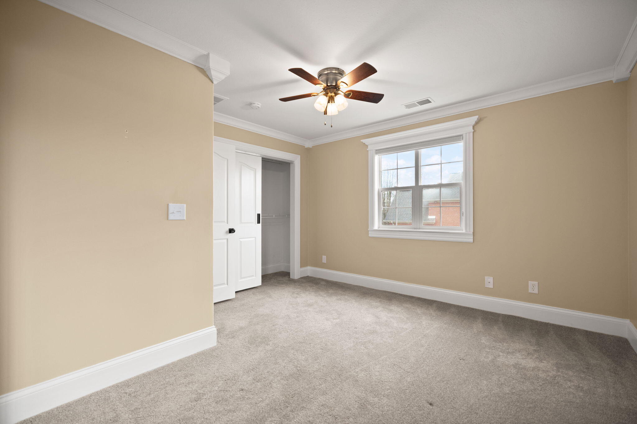 207 Lake Cliff Drive Property Photo 43