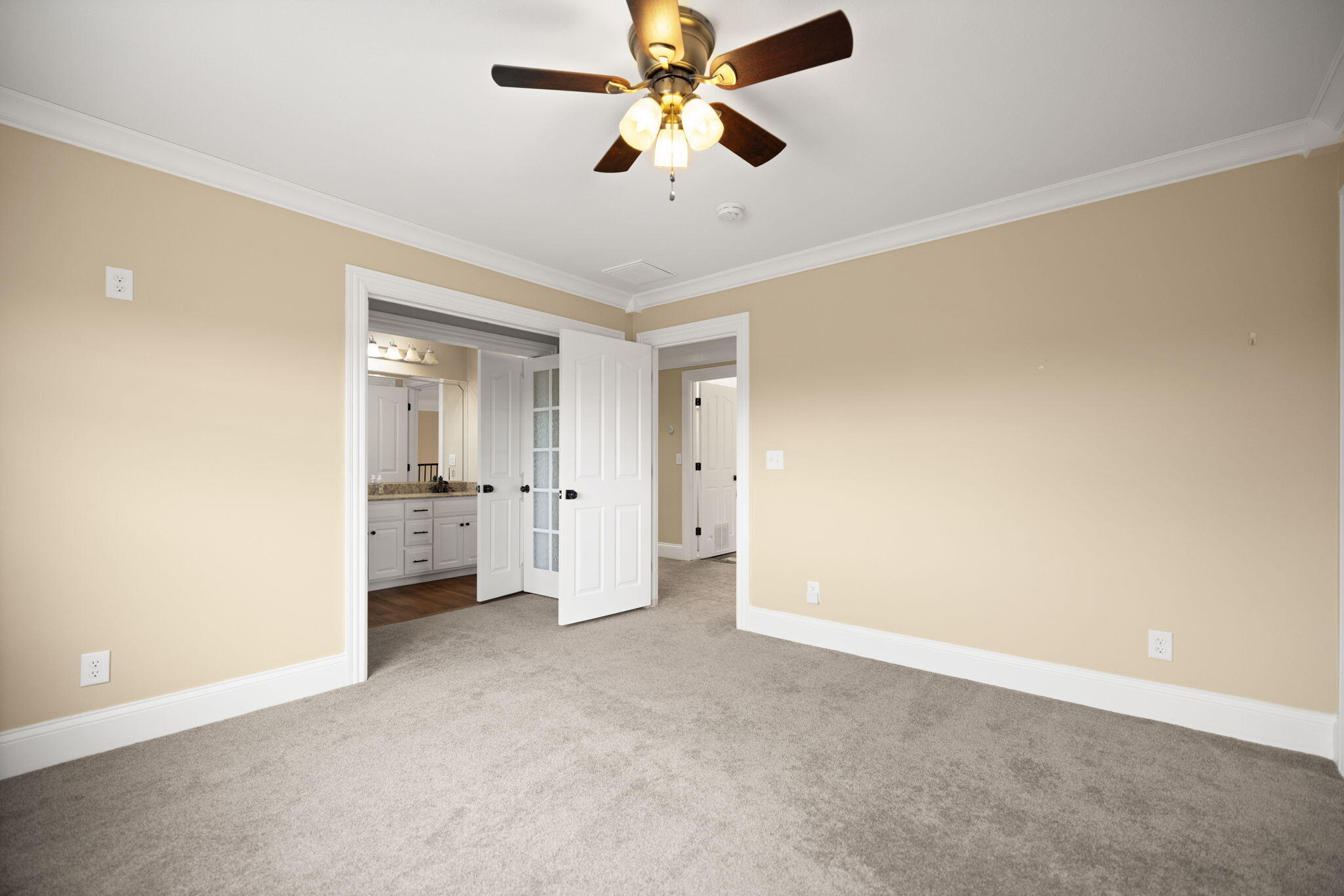 207 Lake Cliff Drive Property Photo 44