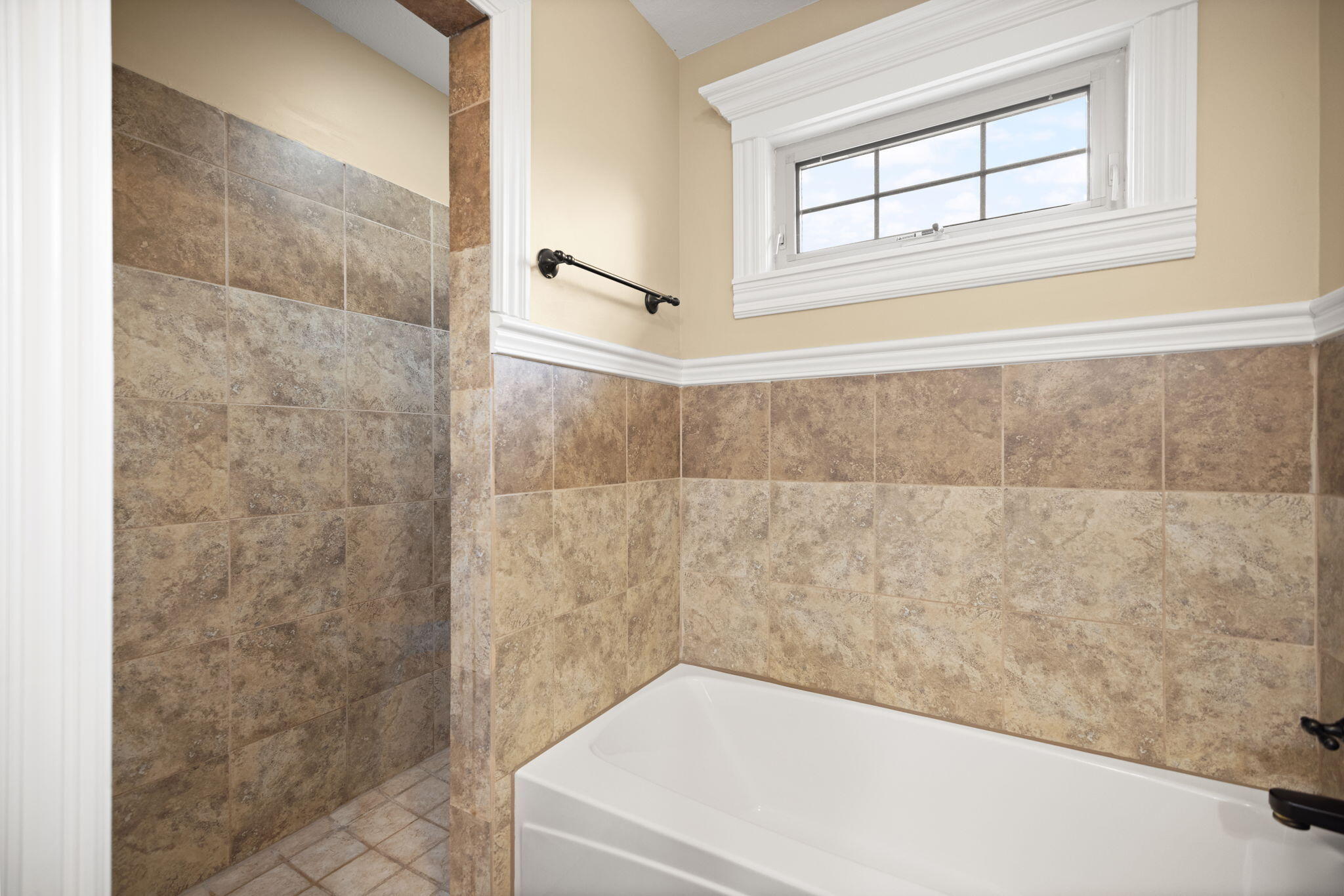 207 Lake Cliff Drive Property Photo 46