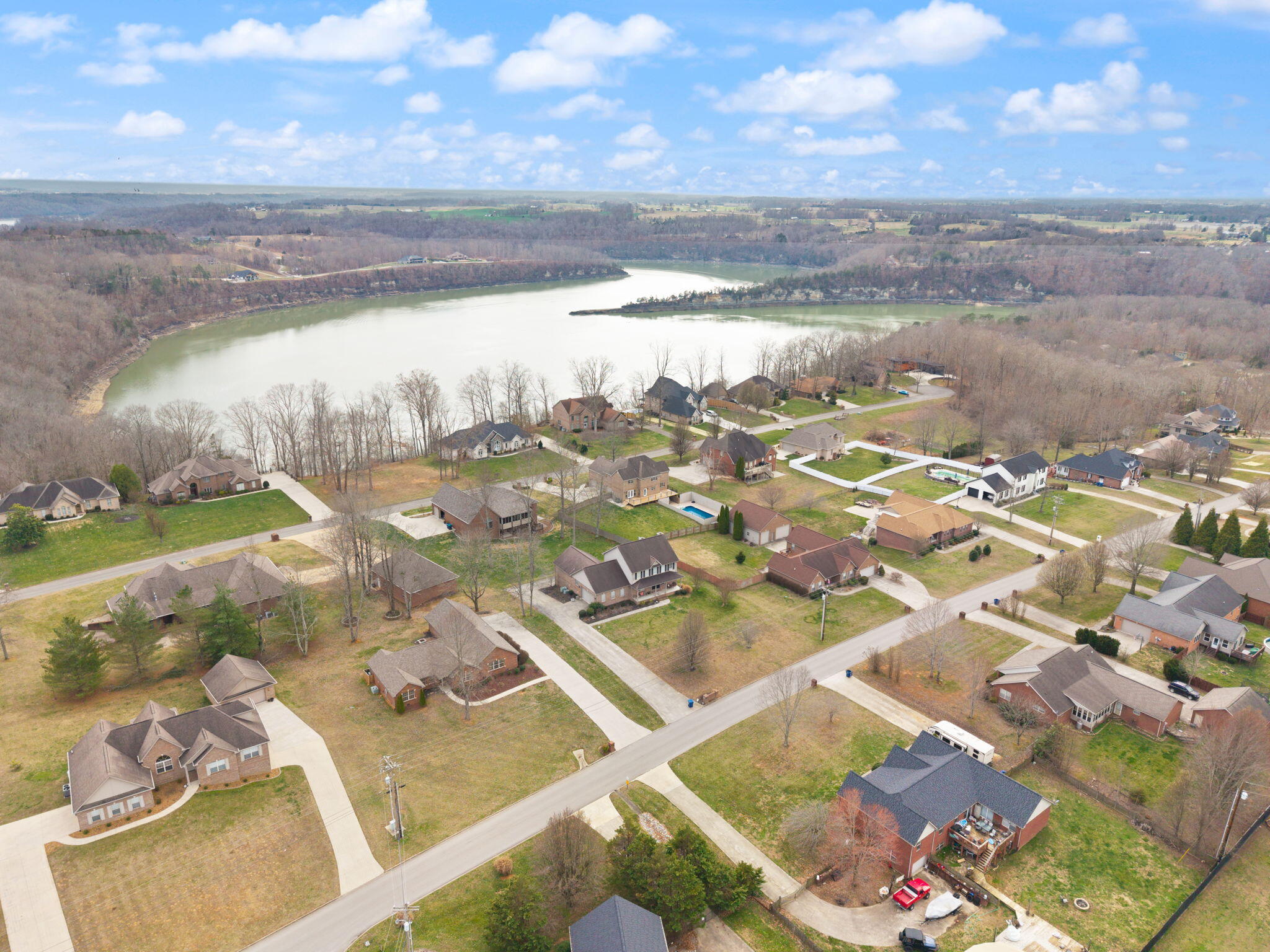 207 Lake Cliff Drive Property Photo 79