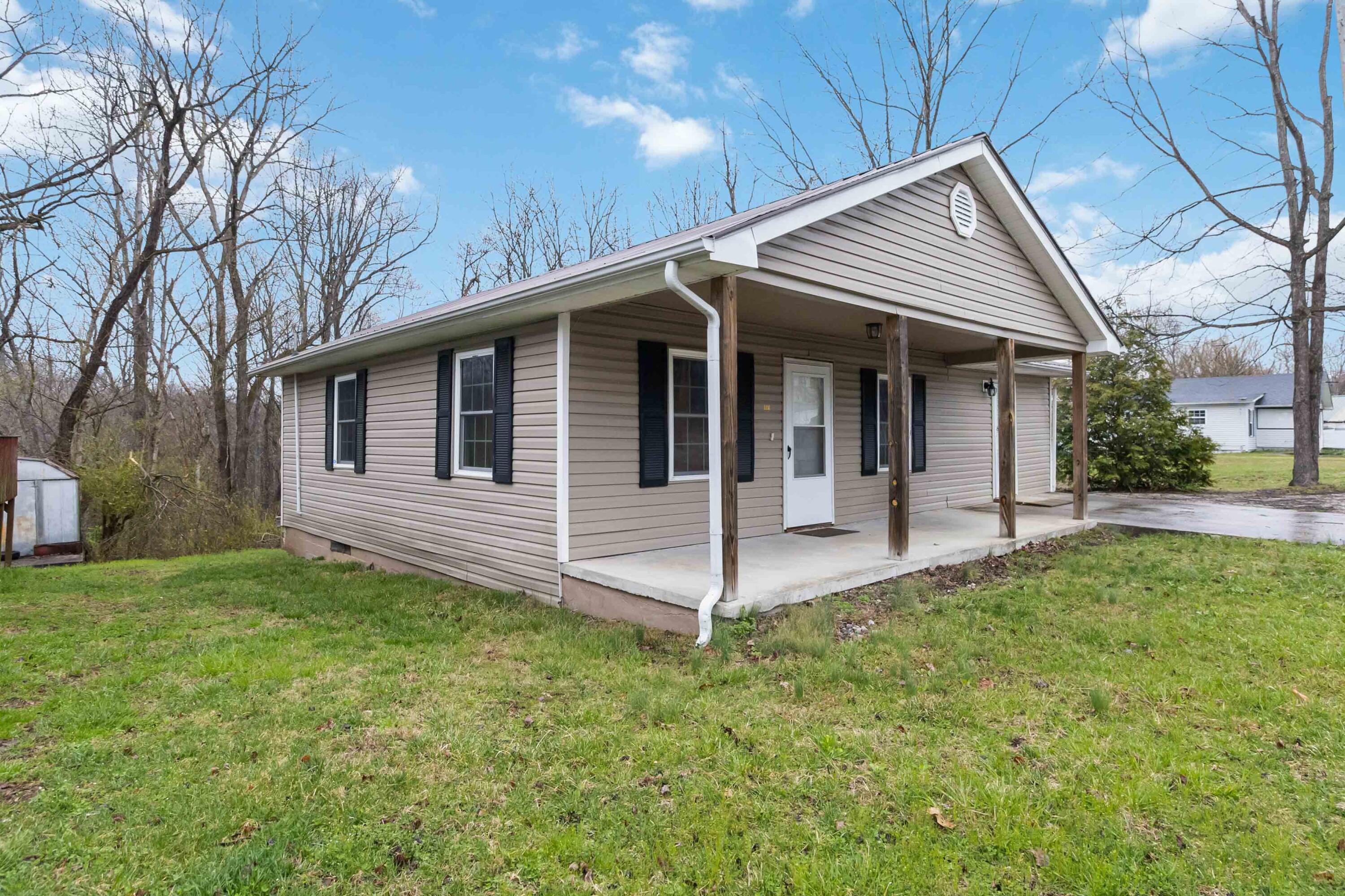536 State Highway 1651 Property Photo 27