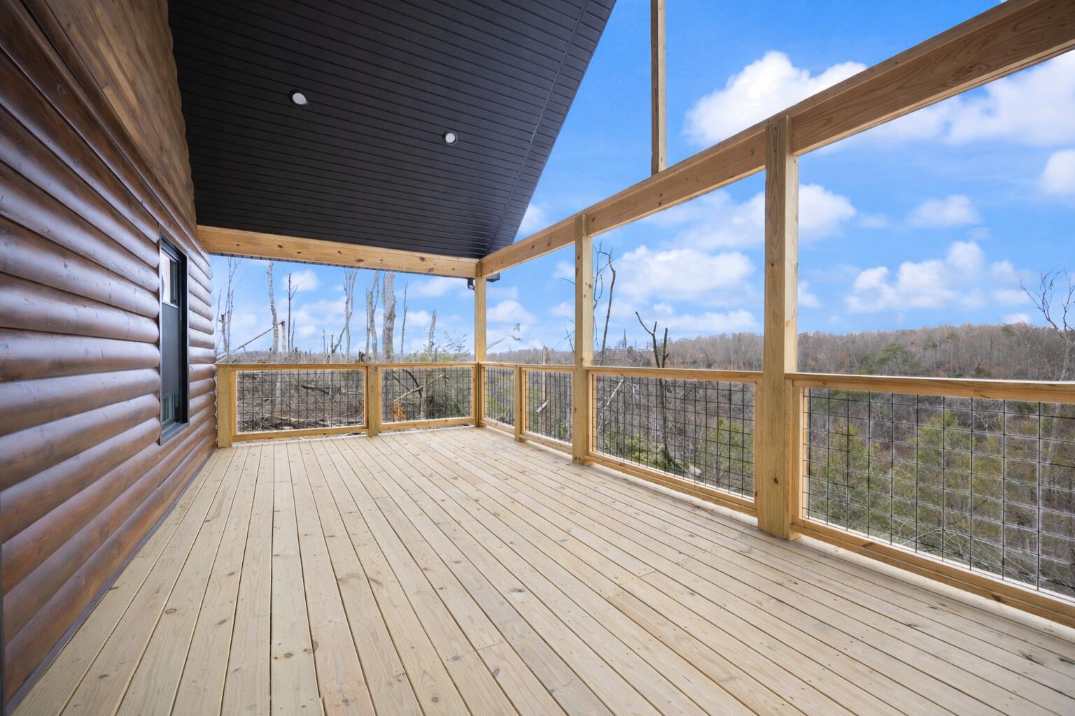 433 Woodlands Way Property Photo 2