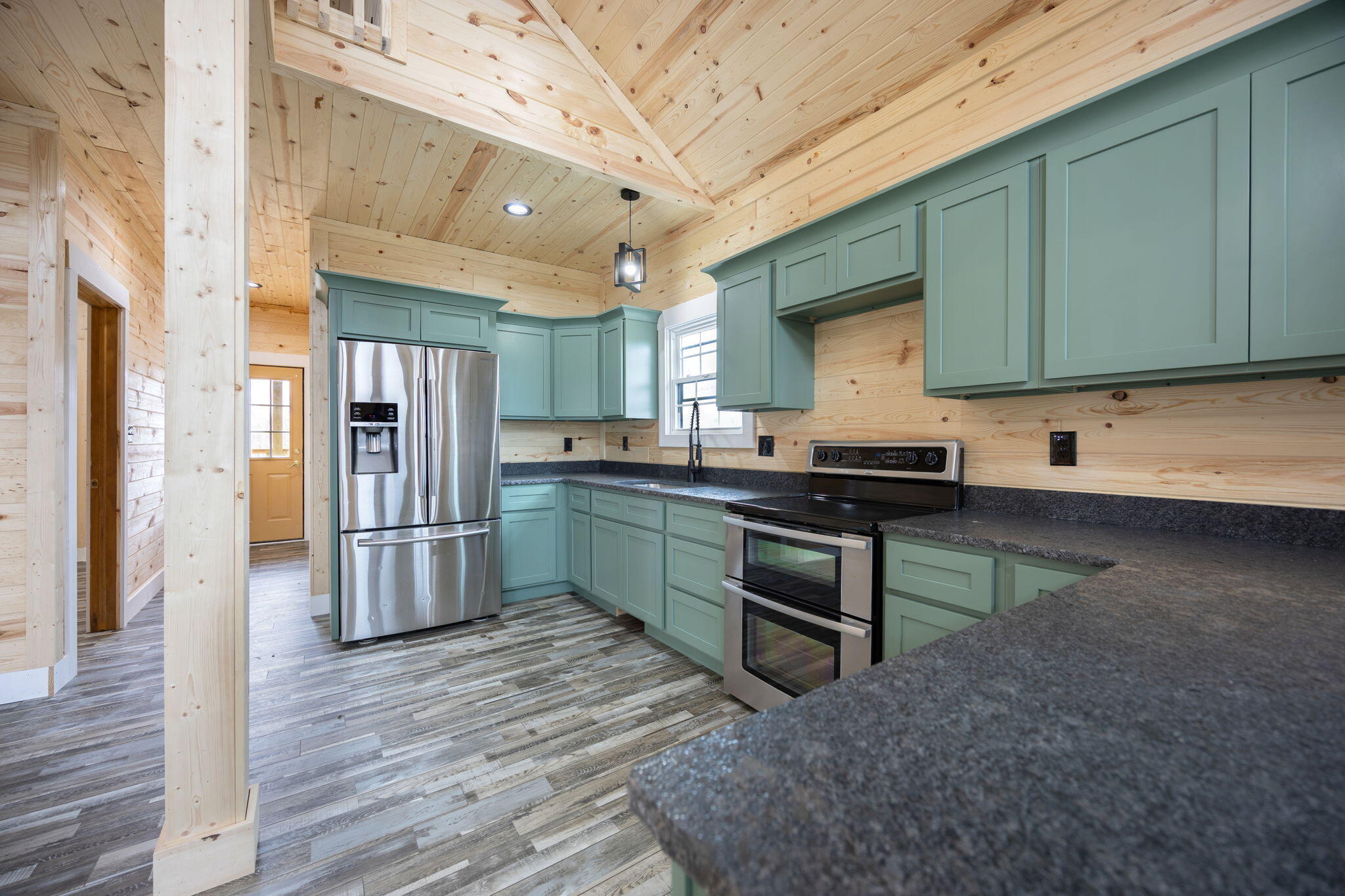 433 Woodlands Way Property Photo 13