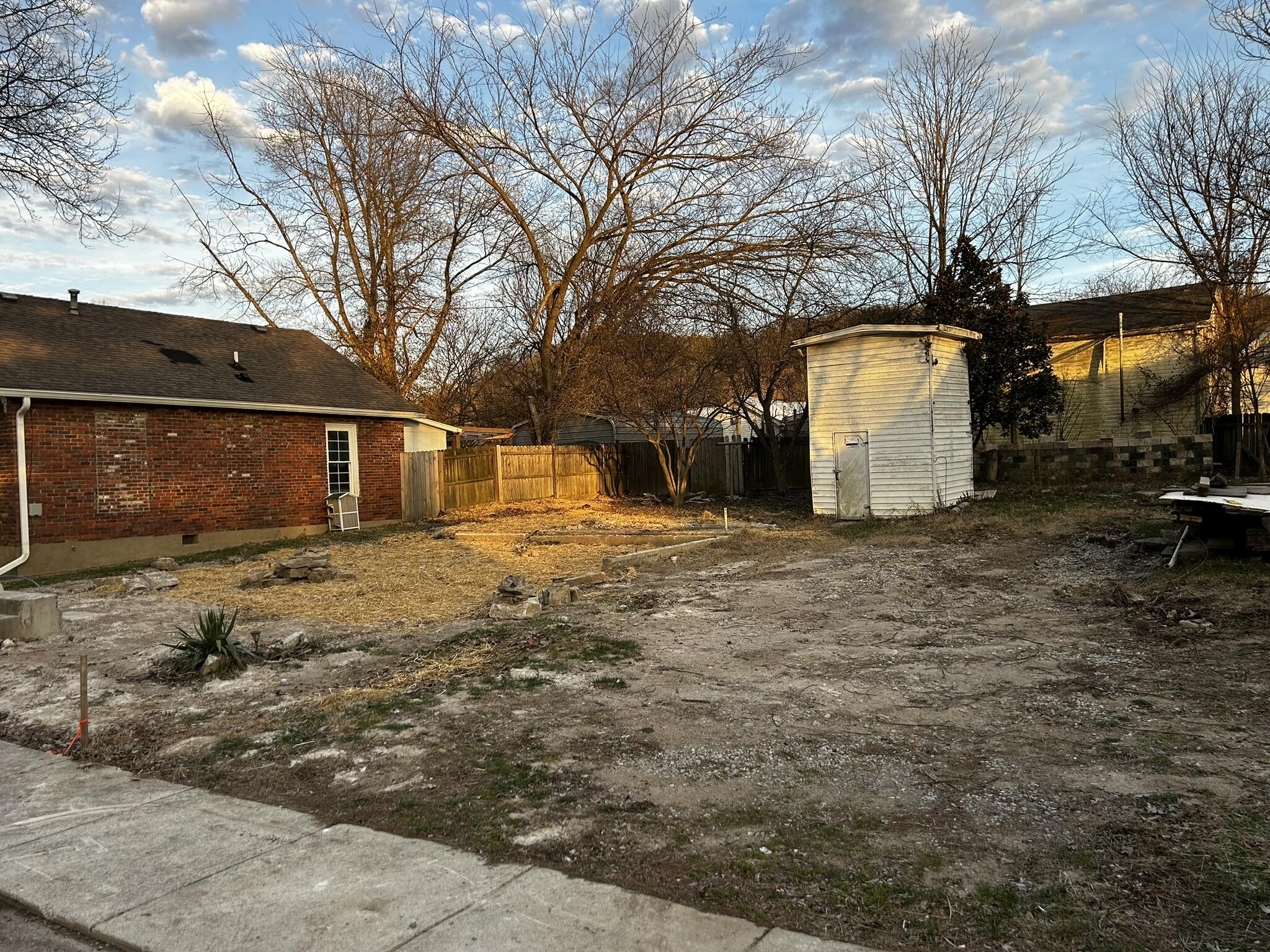 717 Wilson Street Property Photo 6