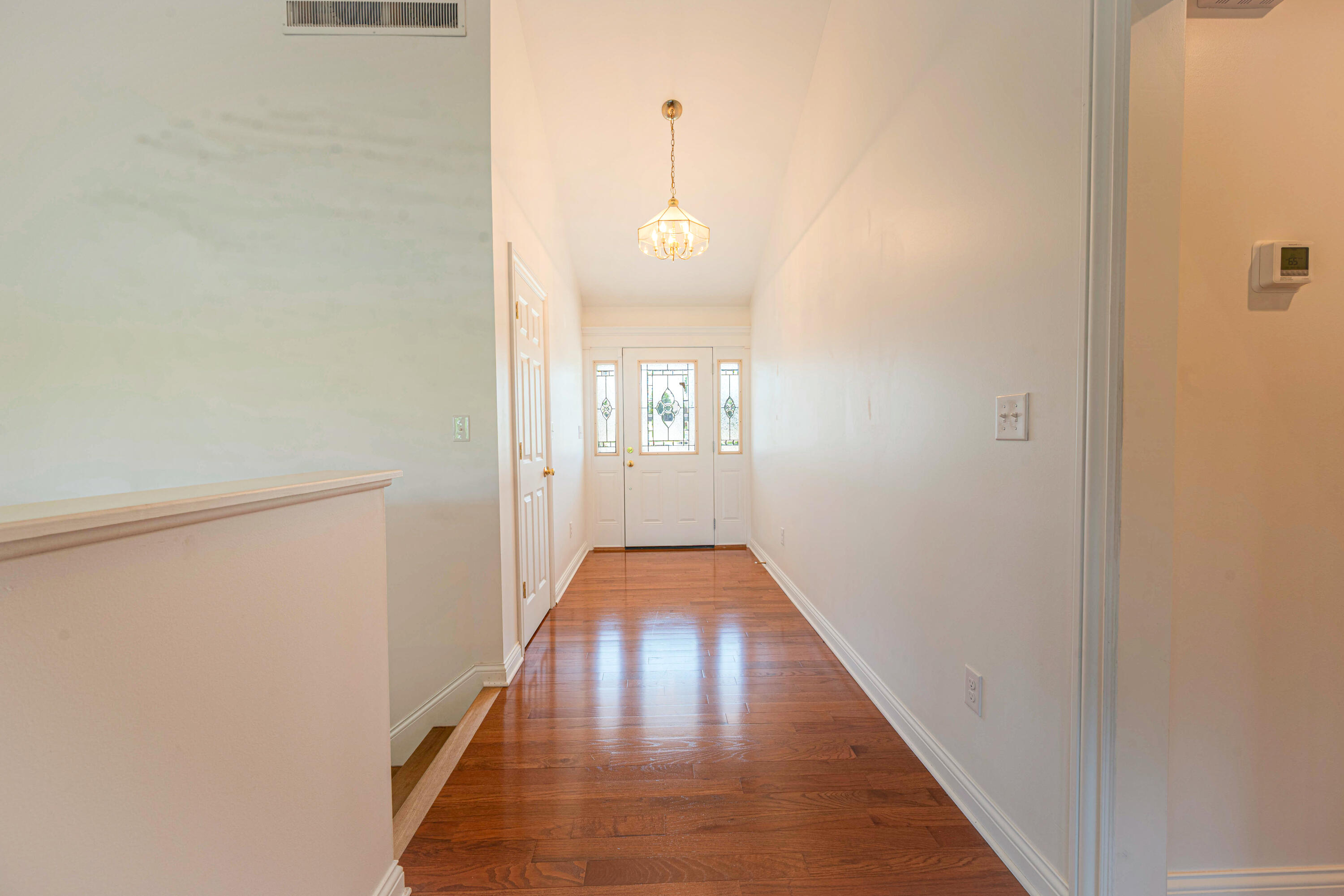 300 Squires Way Property Photo 5